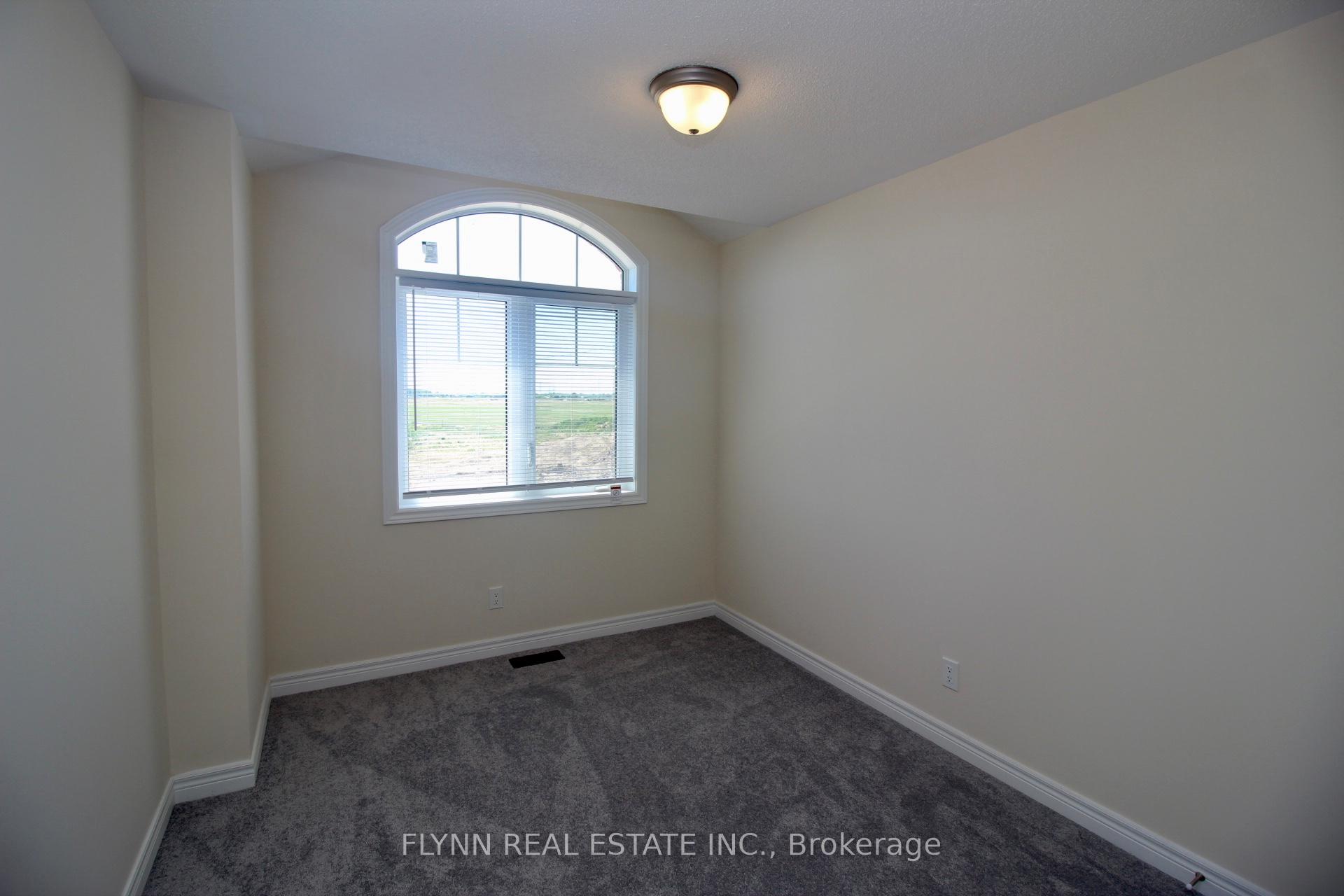 Photo 19 of 74 Harmony Way, Thorold, Rolling Meadows — HOMEH