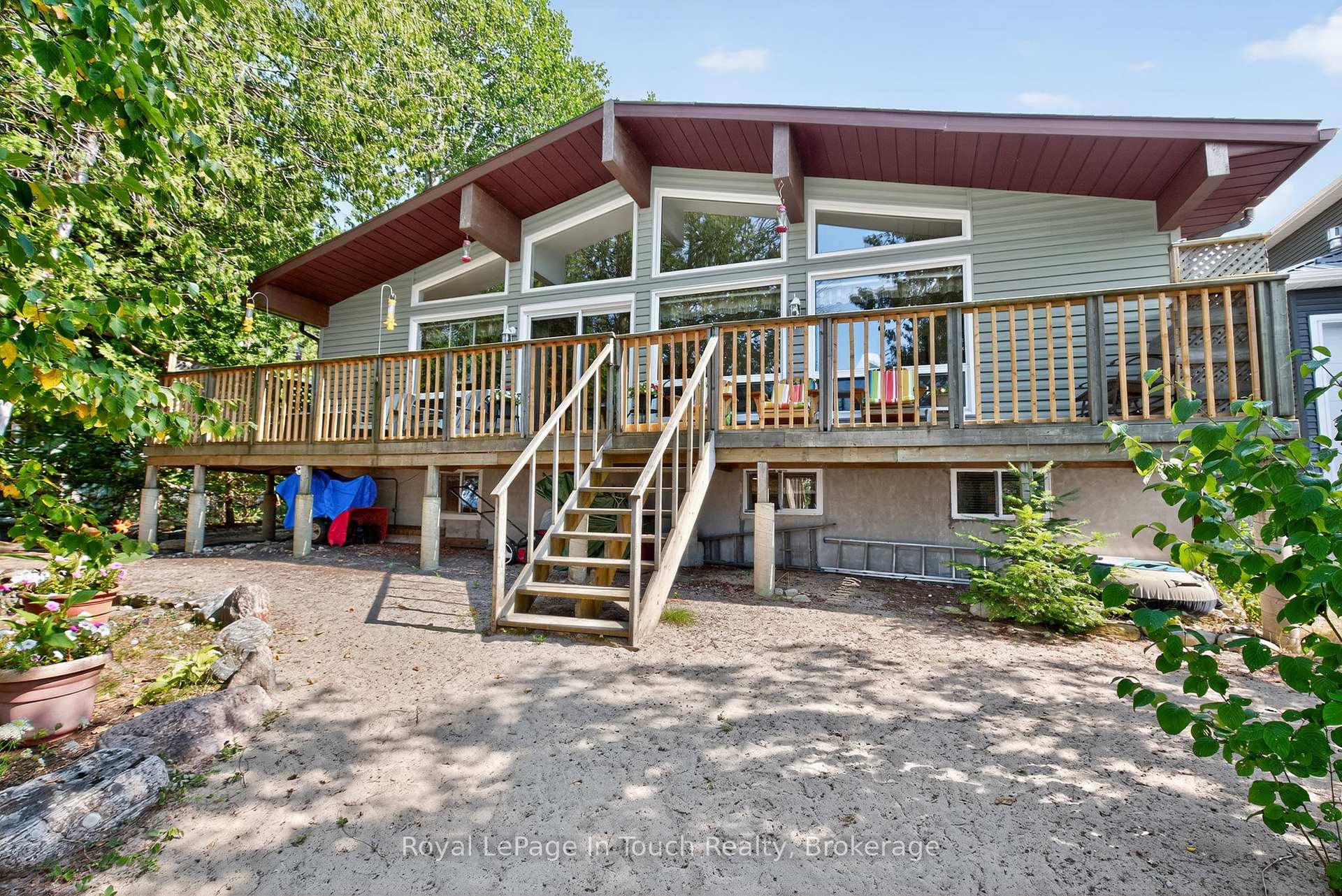 Photo 26 of 2519 Champlain Road, Tiny, Rural Tiny — HOMEH