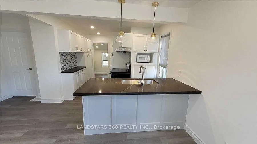 Photo 10 of 10 Warvet Crescent, Toronto, O'Connor-Parkview — HOMEH