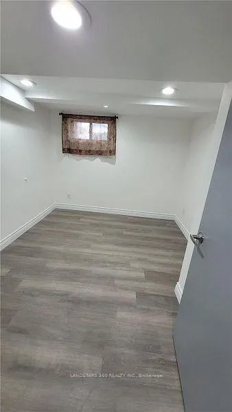 Photo 21 of 10 Warvet Crescent, Toronto, O'Connor-Parkview — HOMEH