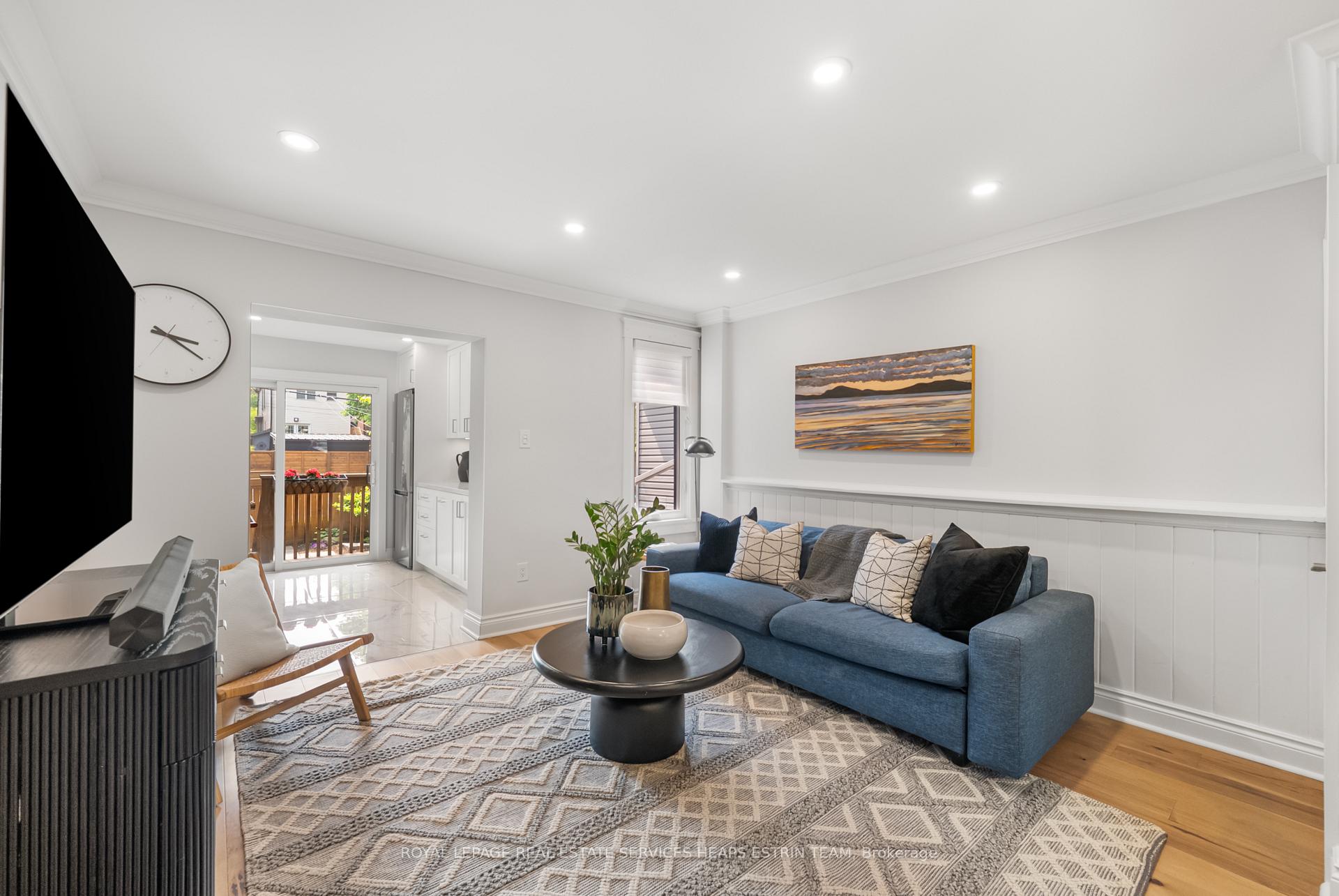 Photo 10 of 18 Alton Avenue, Toronto, South Riverdale — HOMEH