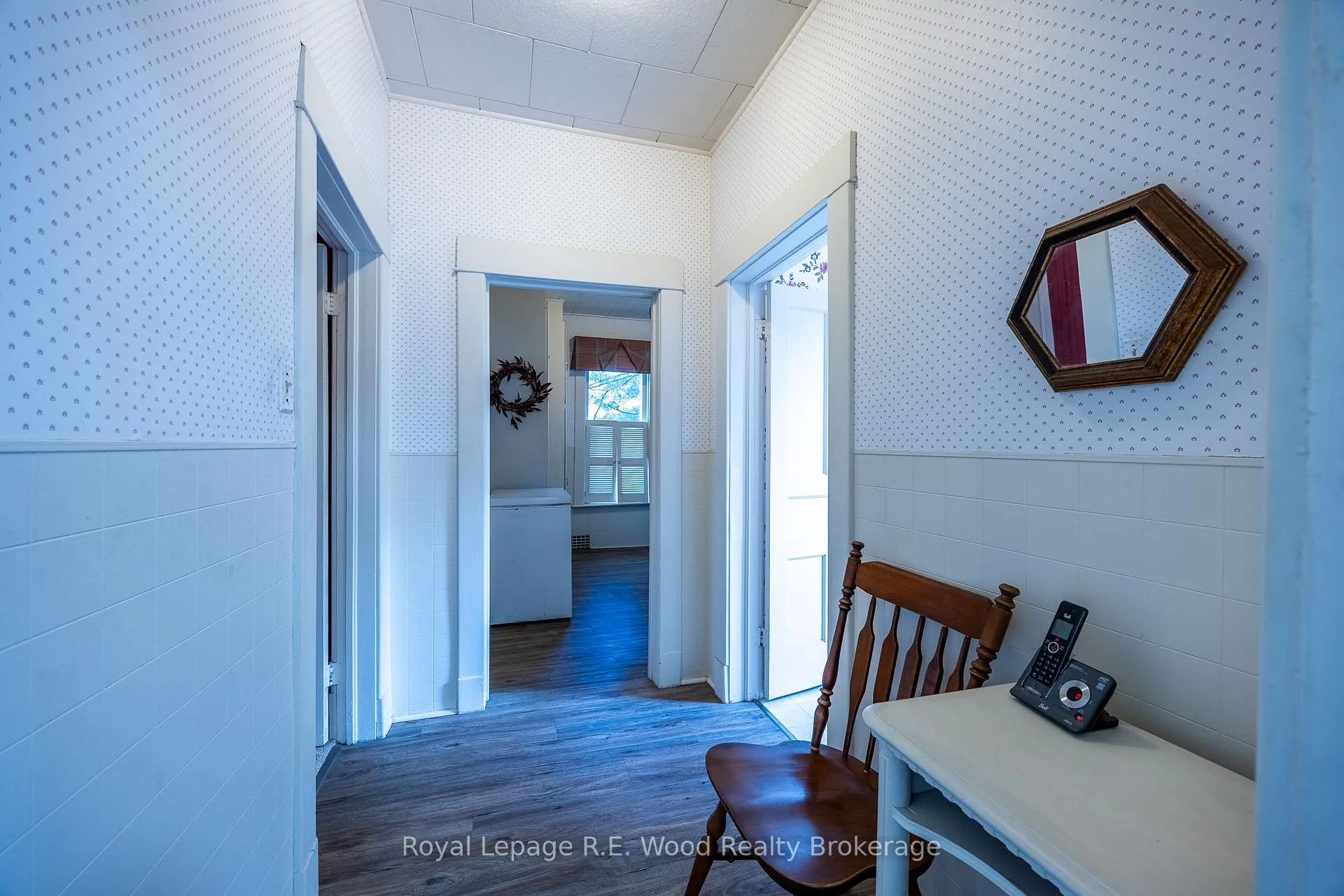 Photo 13 of 48 Lisgar Avenue, Tillsonburg — HOMEH
