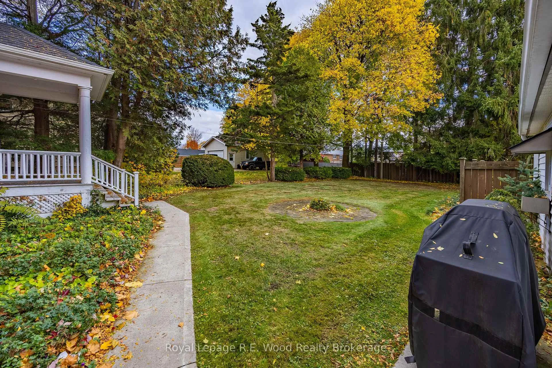 Photo 39 of 48 Lisgar Avenue, Tillsonburg — HOMEH