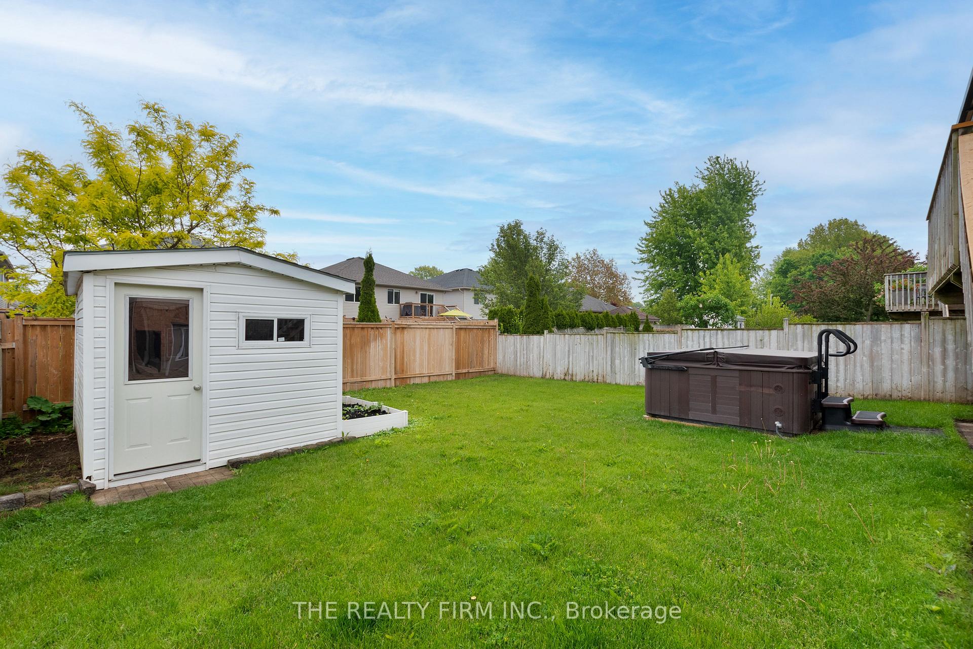 Photo 28 of 73 Bridle Path, Strathroy-Caradoc, SW — HOMEH