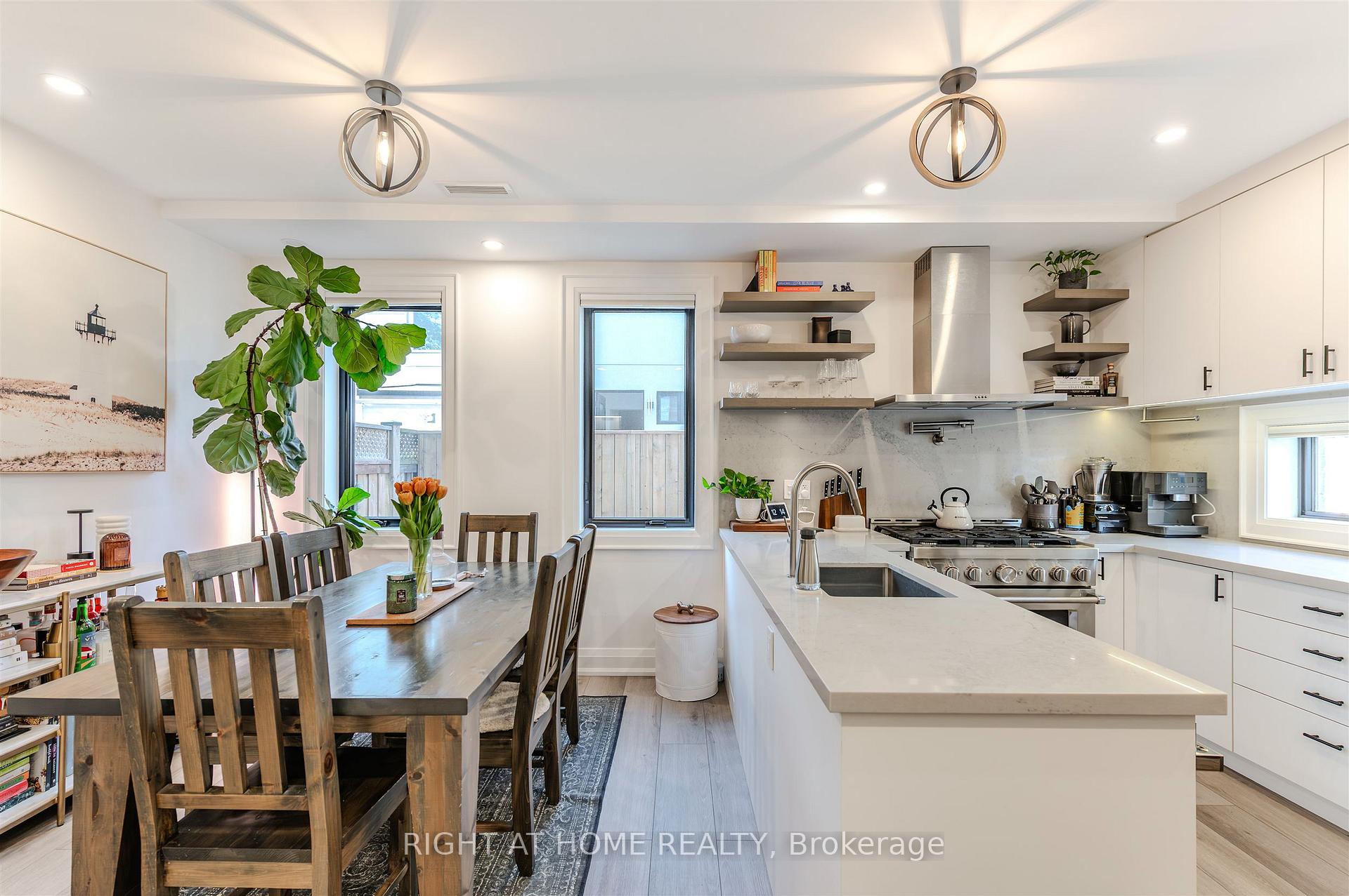 Photo 4 of 85R Condor Avenue, Toronto, Blake-Jones — HOMEH