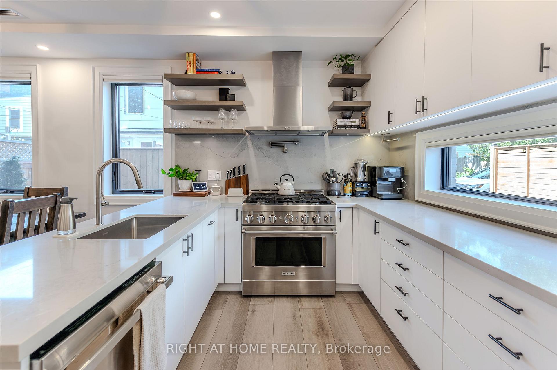 Photo 6 of 85R Condor Avenue, Toronto, Blake-Jones — HOMEH