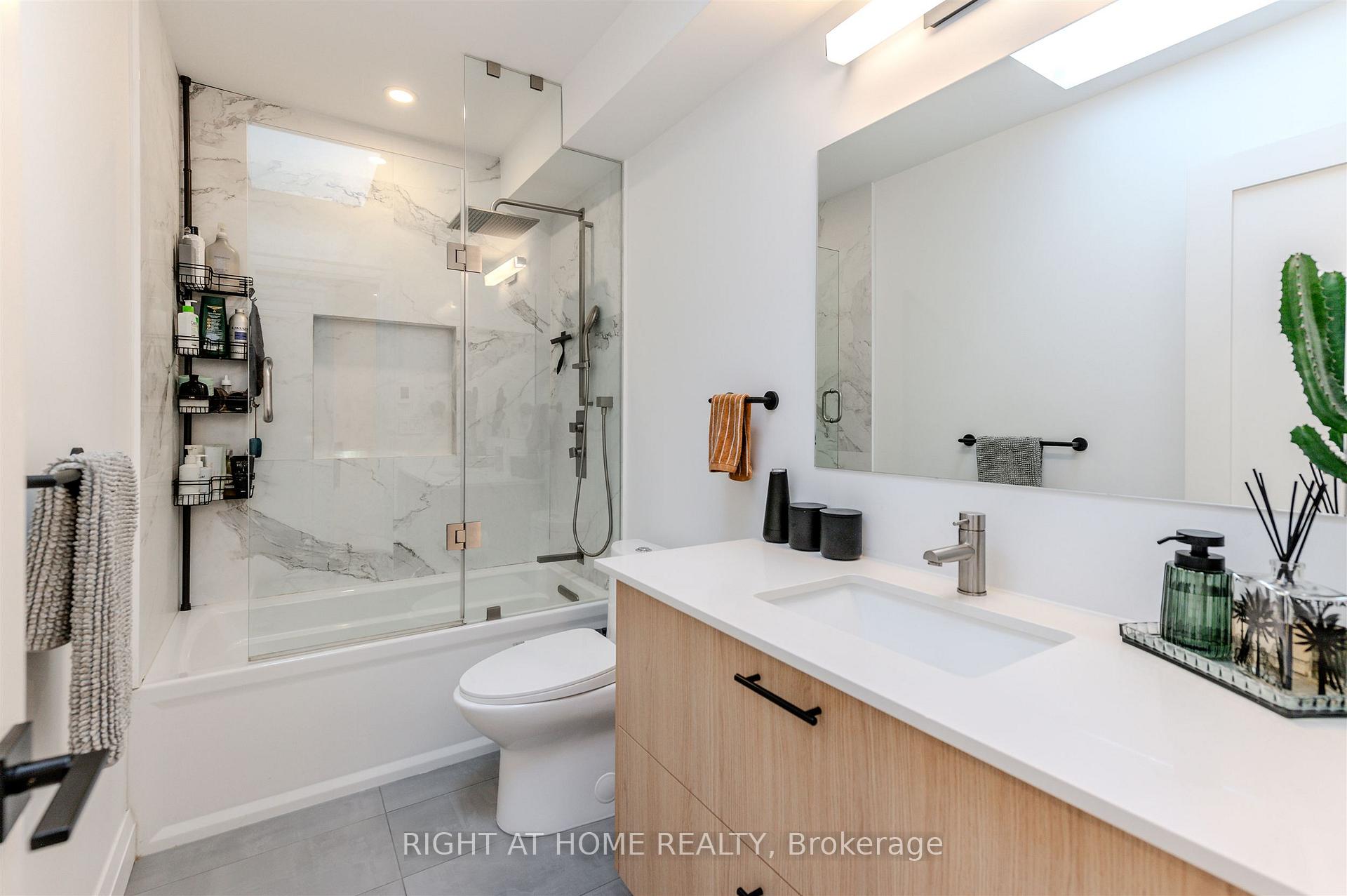 Photo 26 of 85R Condor Avenue, Toronto, Blake-Jones — HOMEH