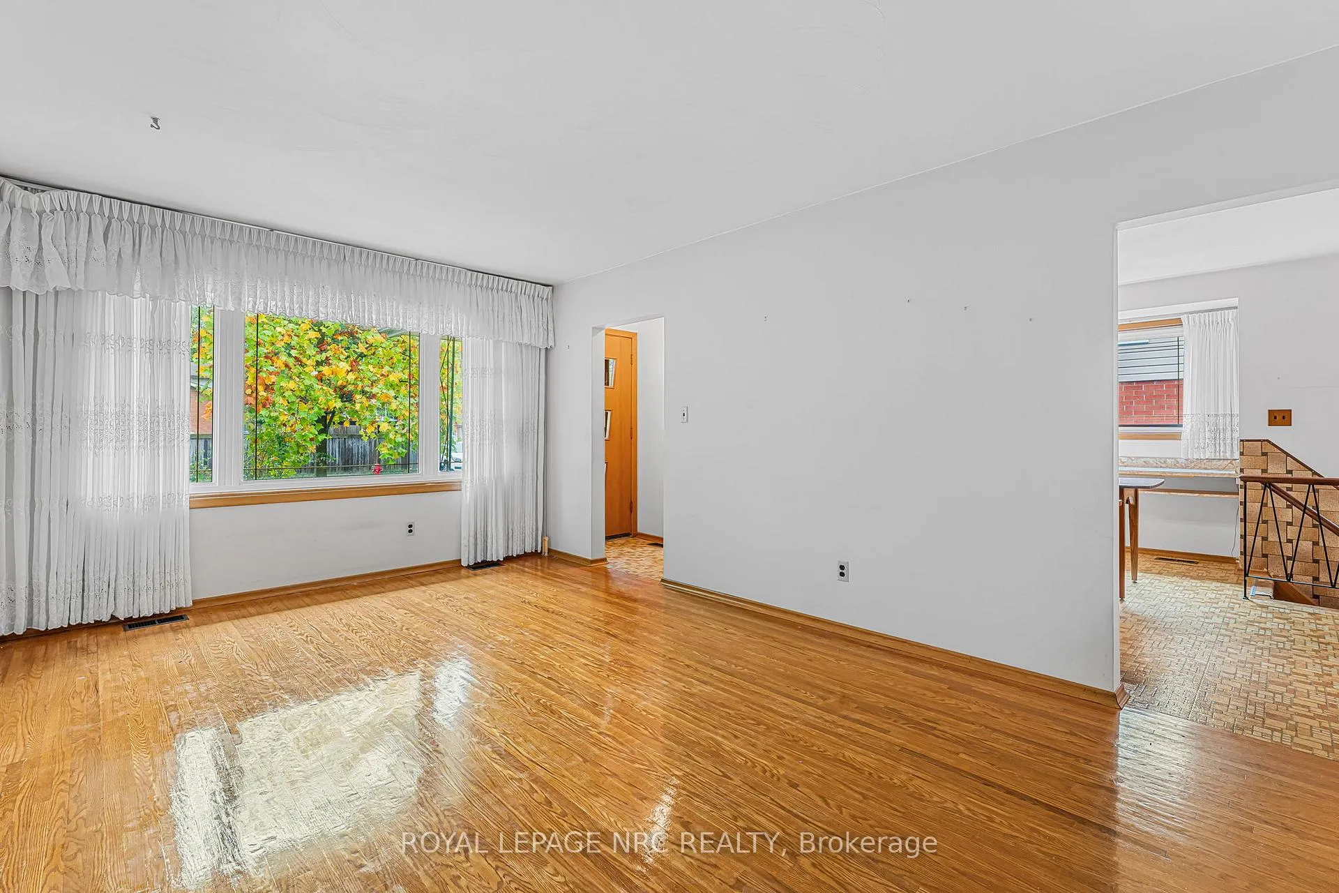 Photo 16 of 269 Rainbow Drive, Hamilton, Corman — HOMEH