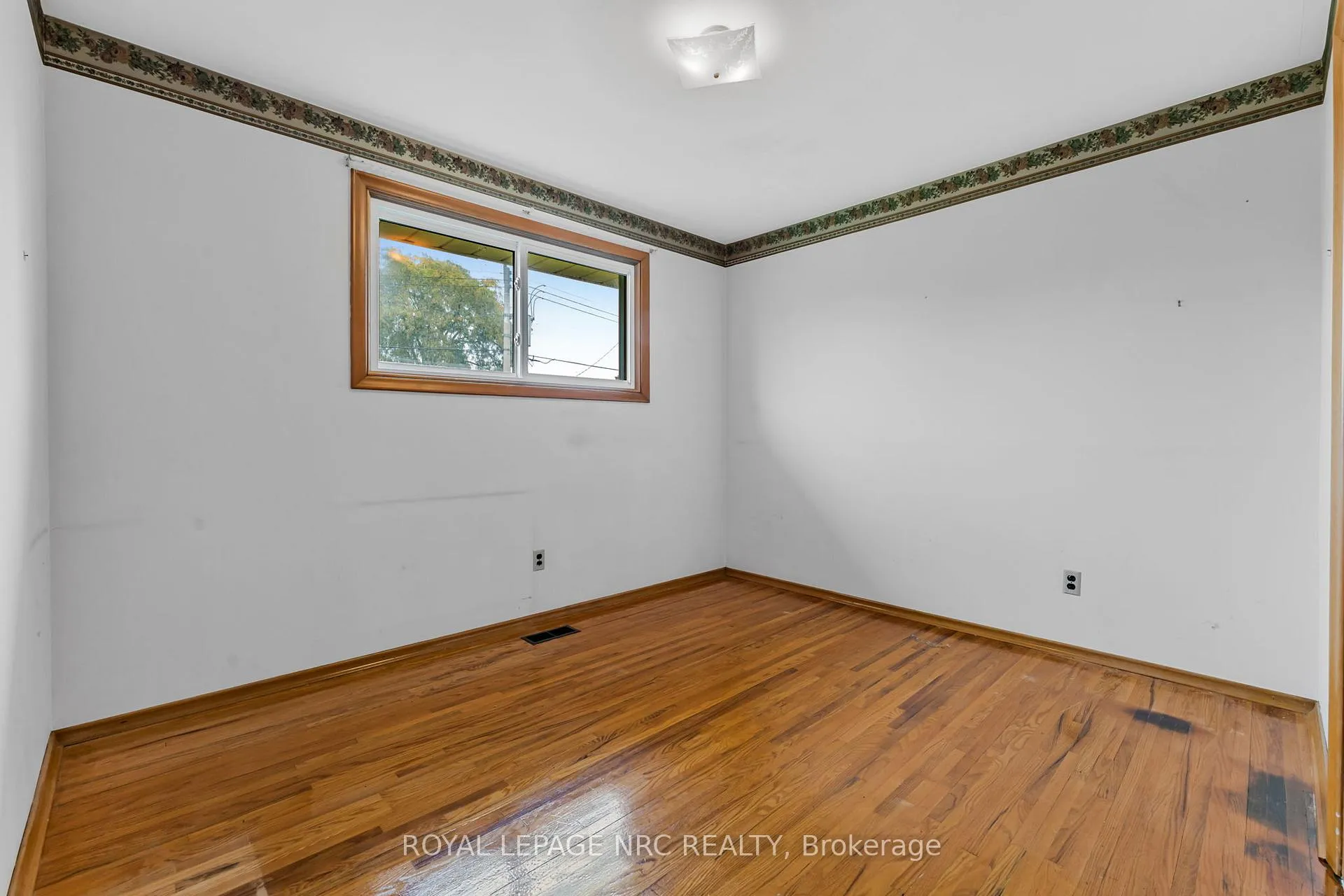 Photo 26 of 269 Rainbow Drive, Hamilton, Corman — HOMEH