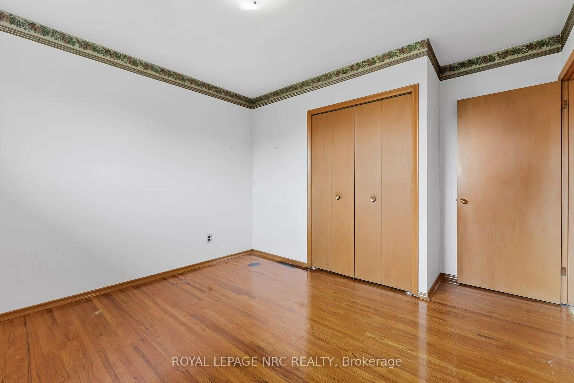 Photo 27 of 269 Rainbow Drive, Hamilton, Corman — HOMEH