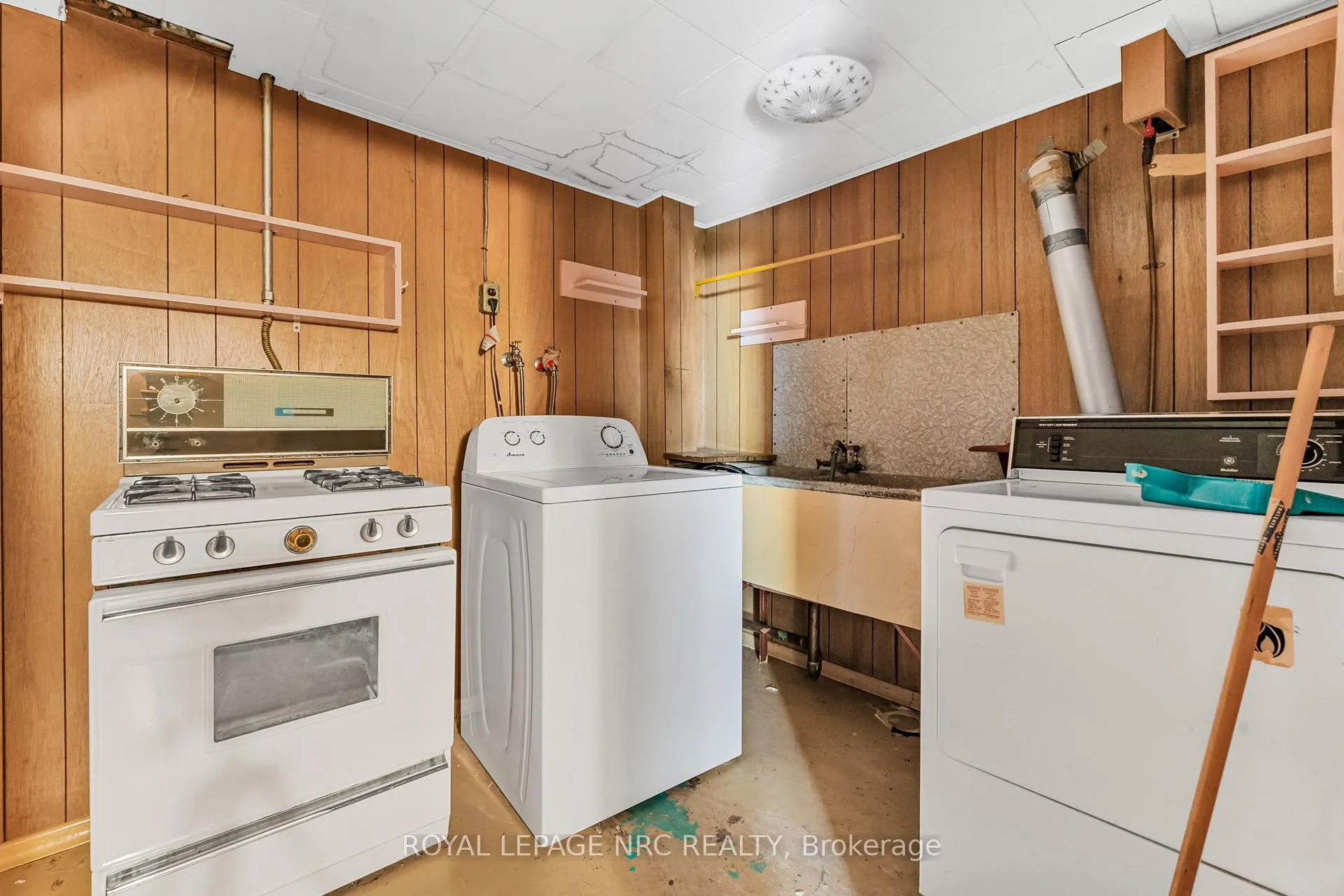 Photo 38 of 269 Rainbow Drive, Hamilton, Corman — HOMEH