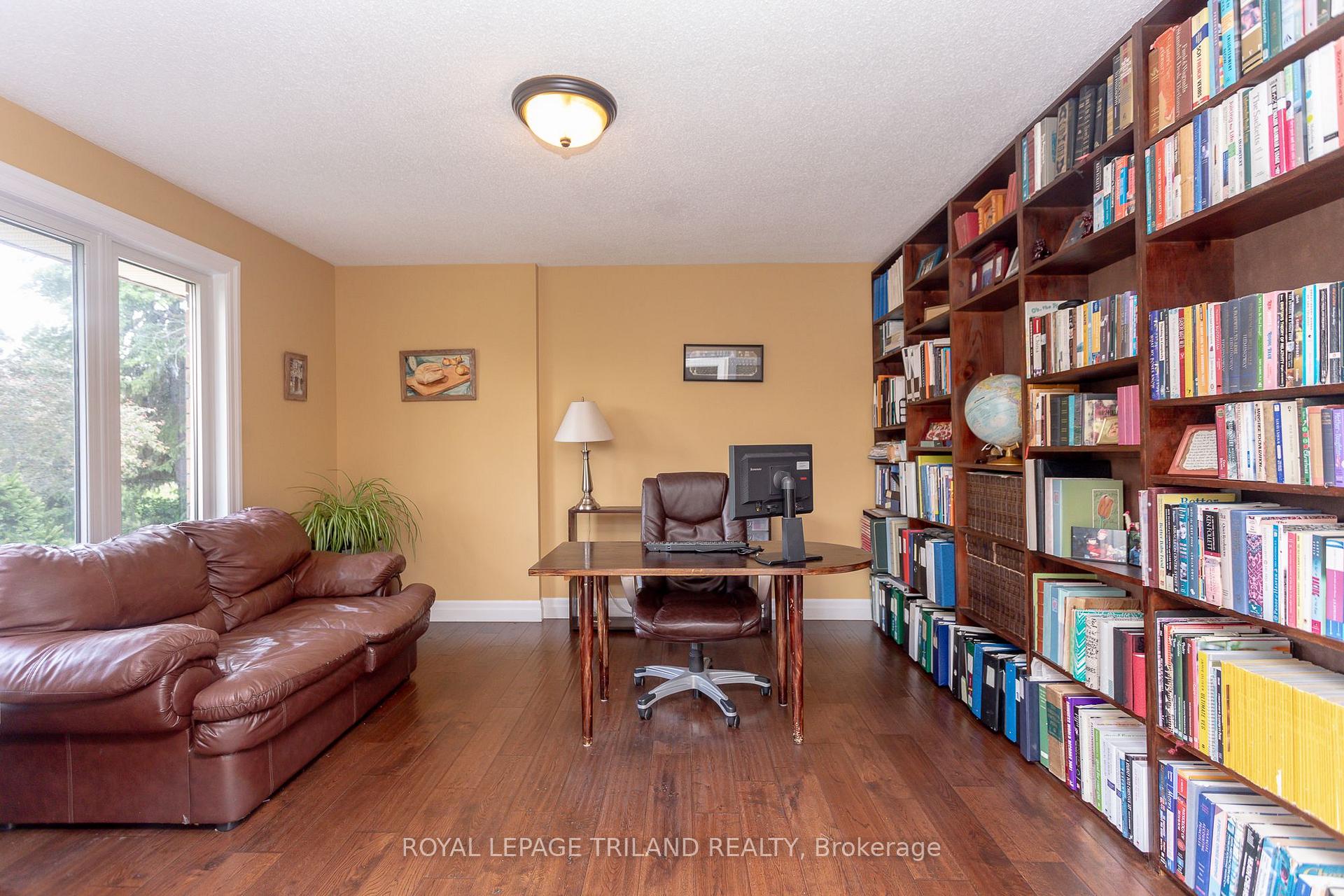Photo 7 of 5172 Dundas Street, Thames Centre, Rural Thames Centre — HOMEH