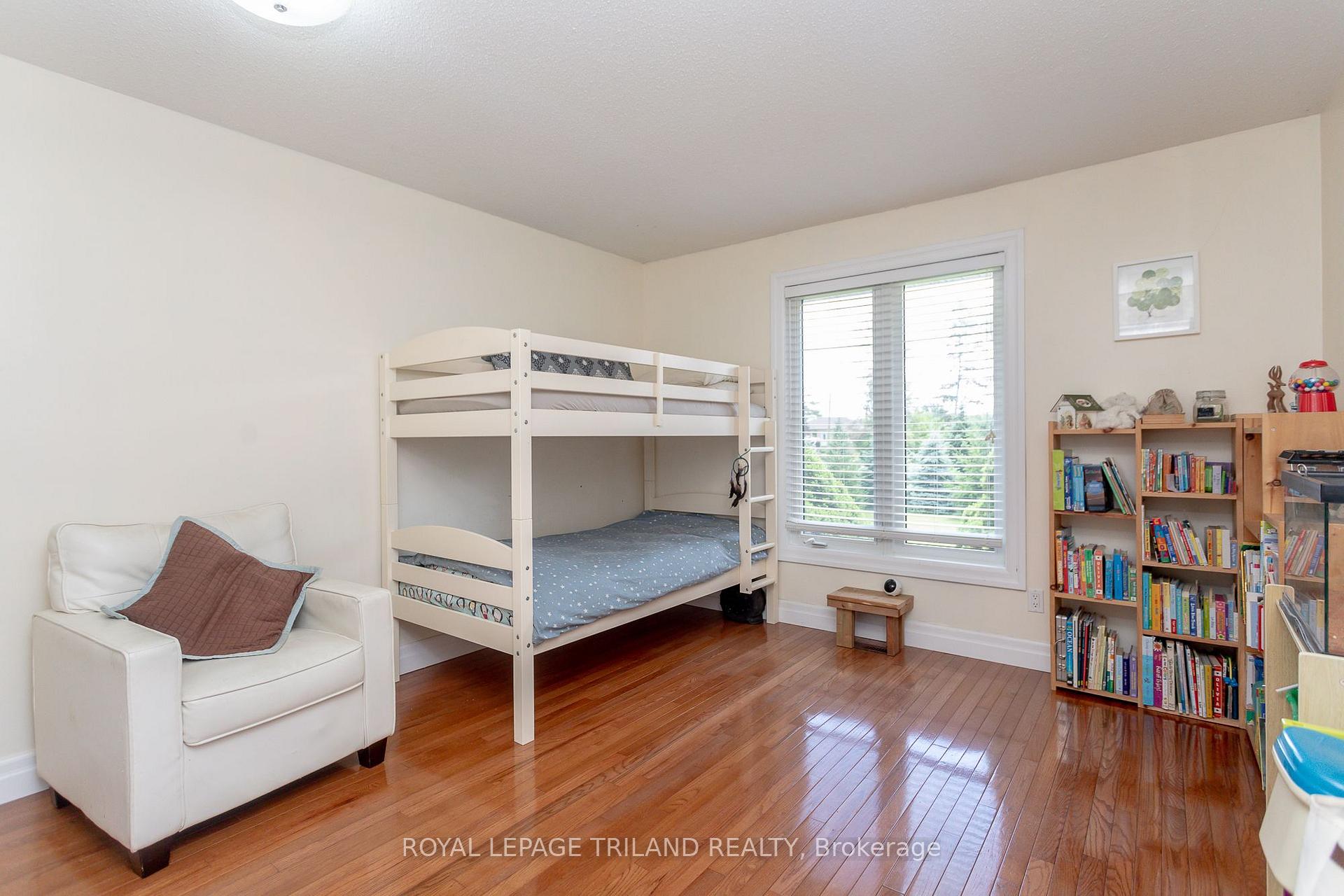 Photo 15 of 5172 Dundas Street, Thames Centre, Rural Thames Centre — HOMEH