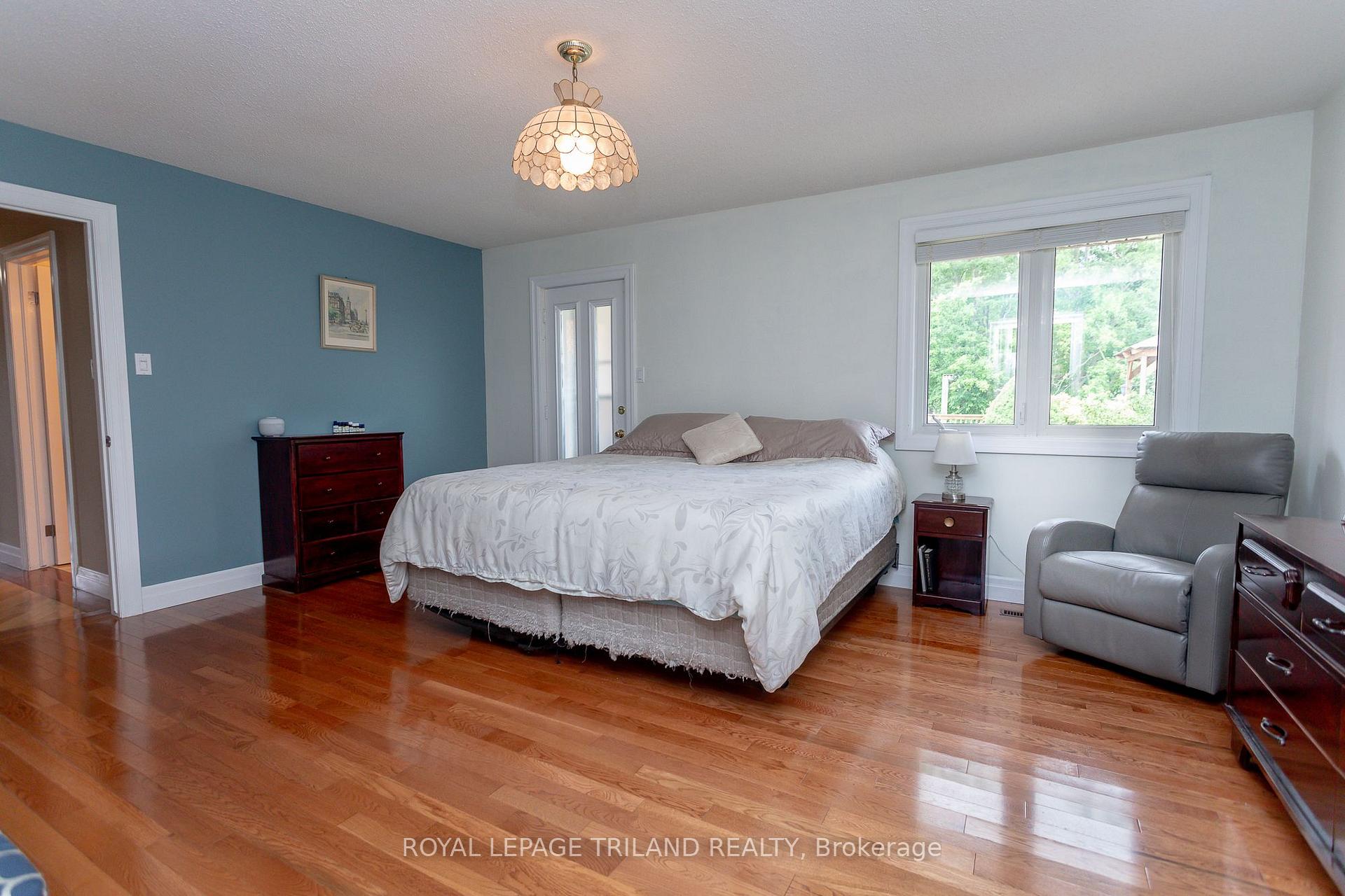 Photo 19 of 5172 Dundas Street, Thames Centre, Rural Thames Centre — HOMEH