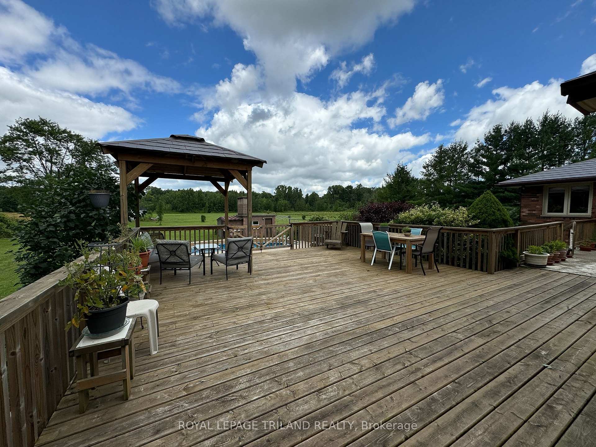 Photo 27 of 5172 Dundas Street, Thames Centre, Rural Thames Centre — HOMEH