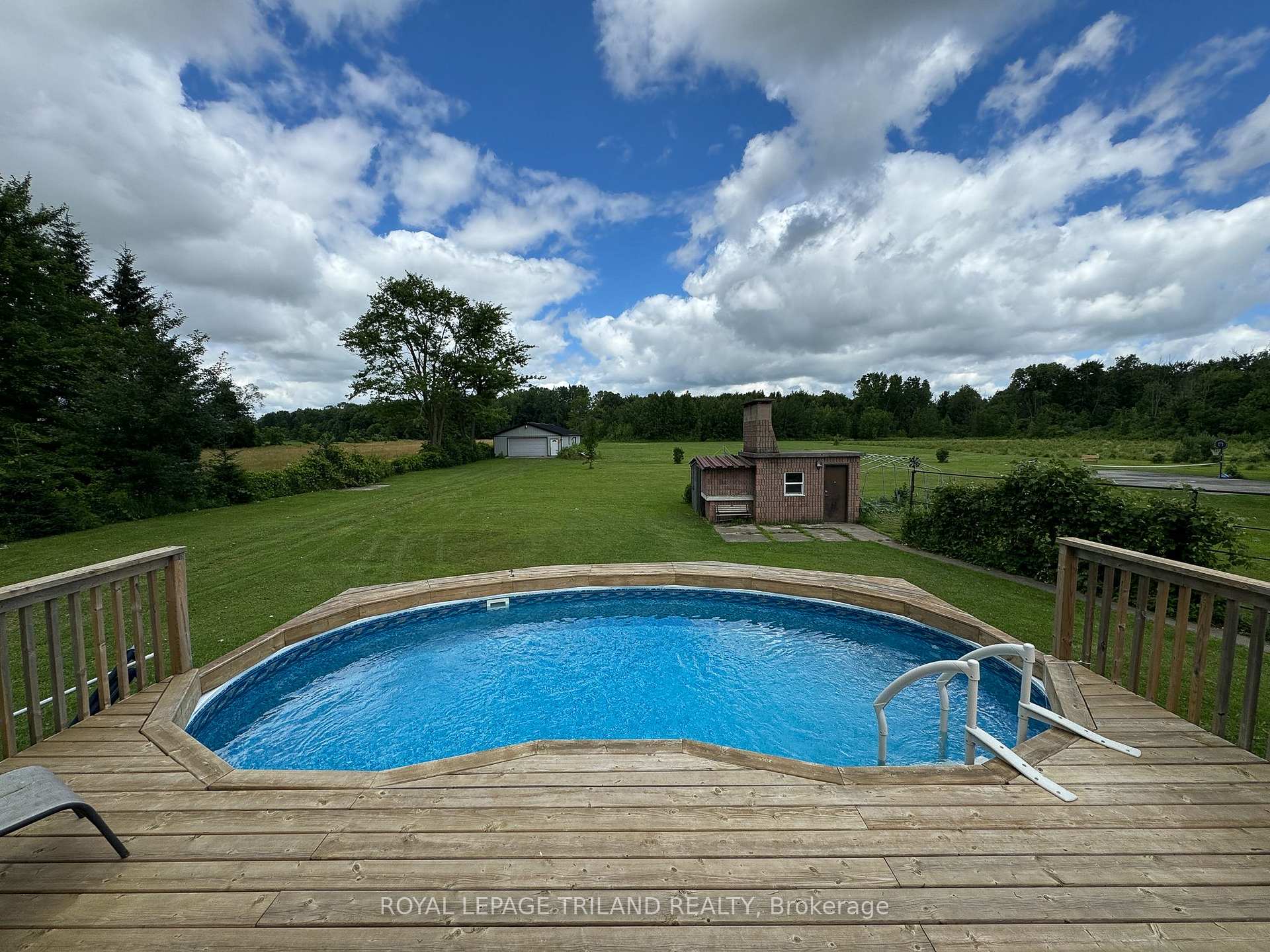 Photo 28 of 5172 Dundas Street, Thames Centre, Rural Thames Centre — HOMEH