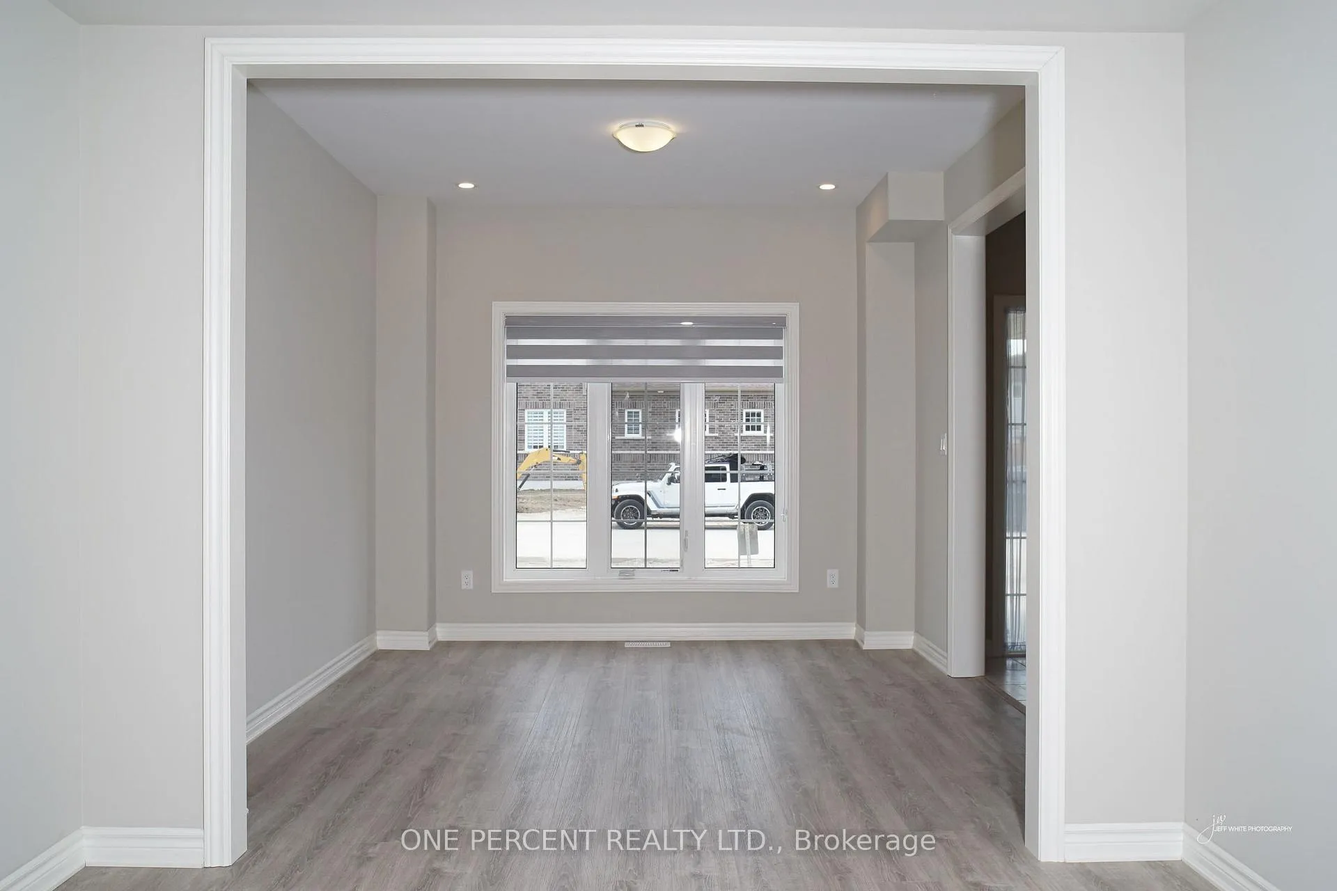 Photo 4 of 242 Springfield Crescent, Clearview, Stayner — HOMEH