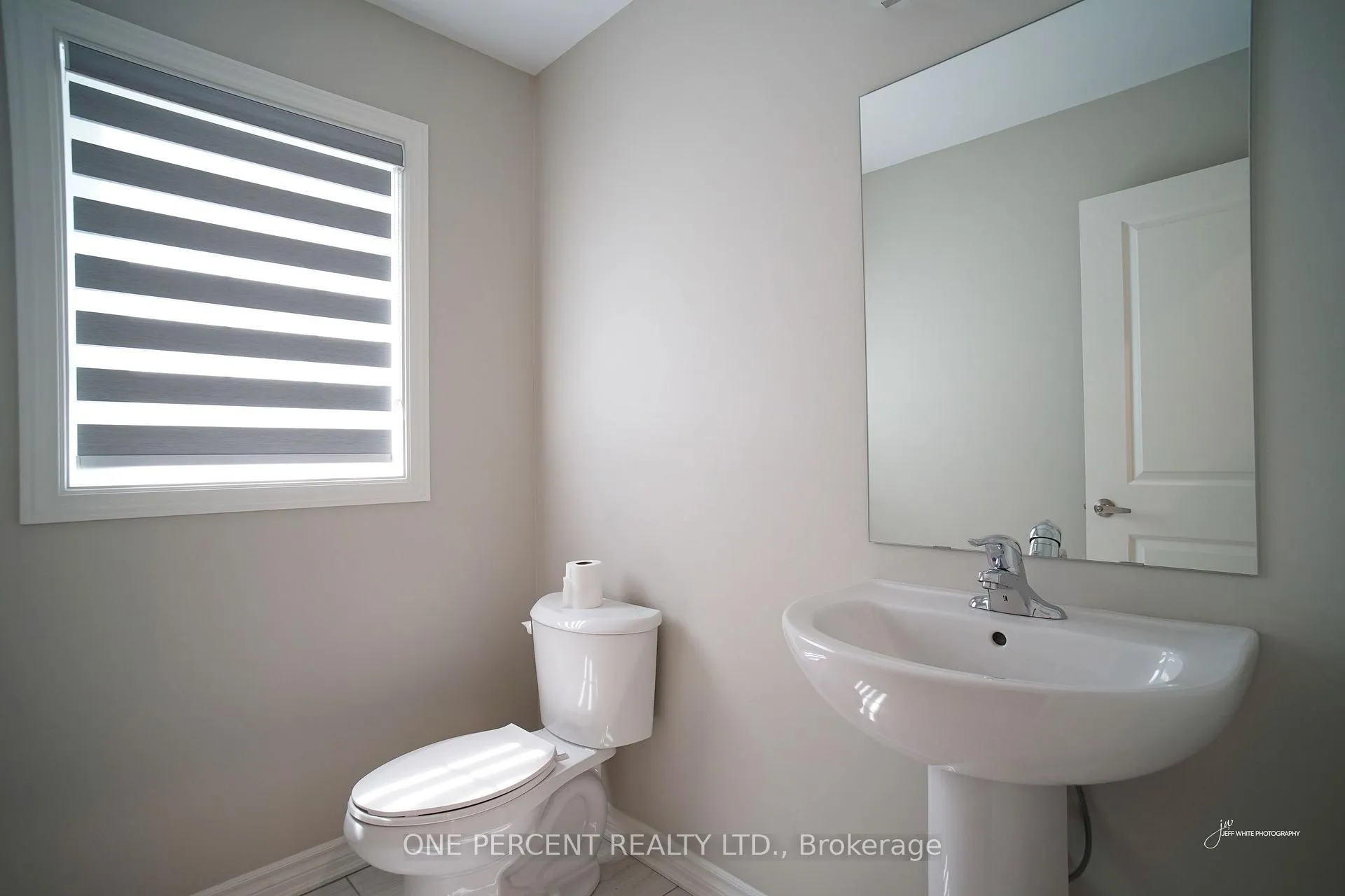 Photo 8 of 242 Springfield Crescent, Clearview, Stayner — HOMEH
