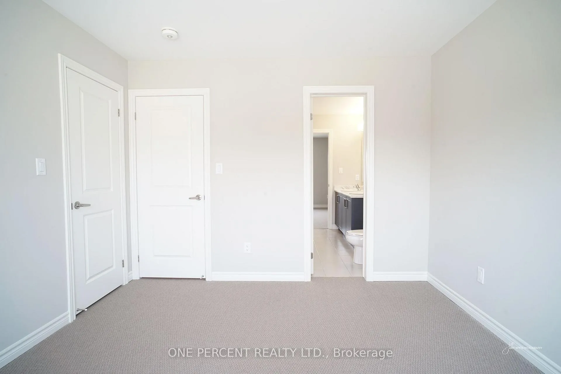 Photo 13 of 242 Springfield Crescent, Clearview, Stayner — HOMEH