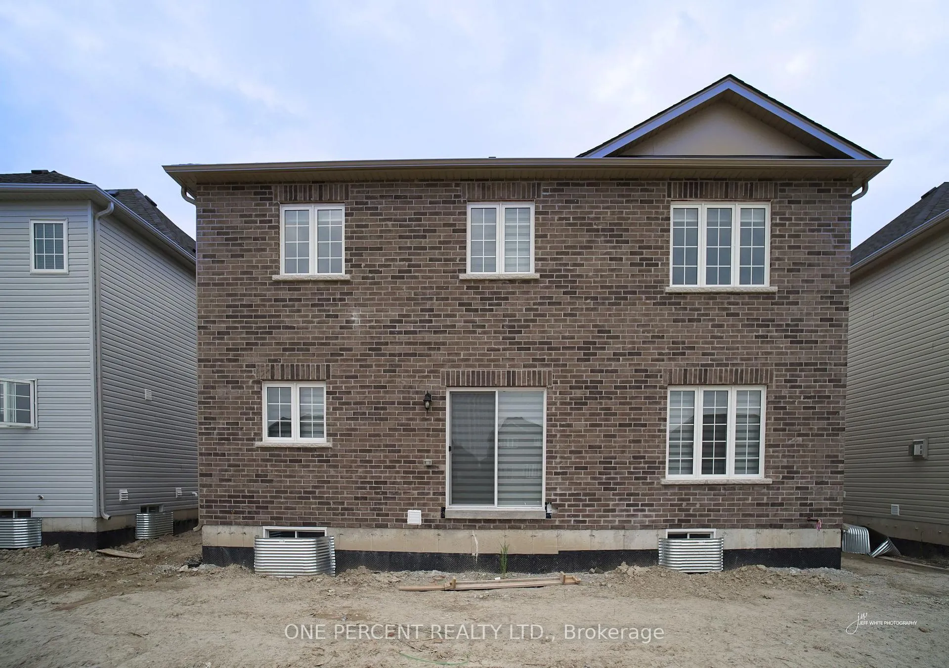 Photo 22 of 242 Springfield Crescent, Clearview, Stayner — HOMEH