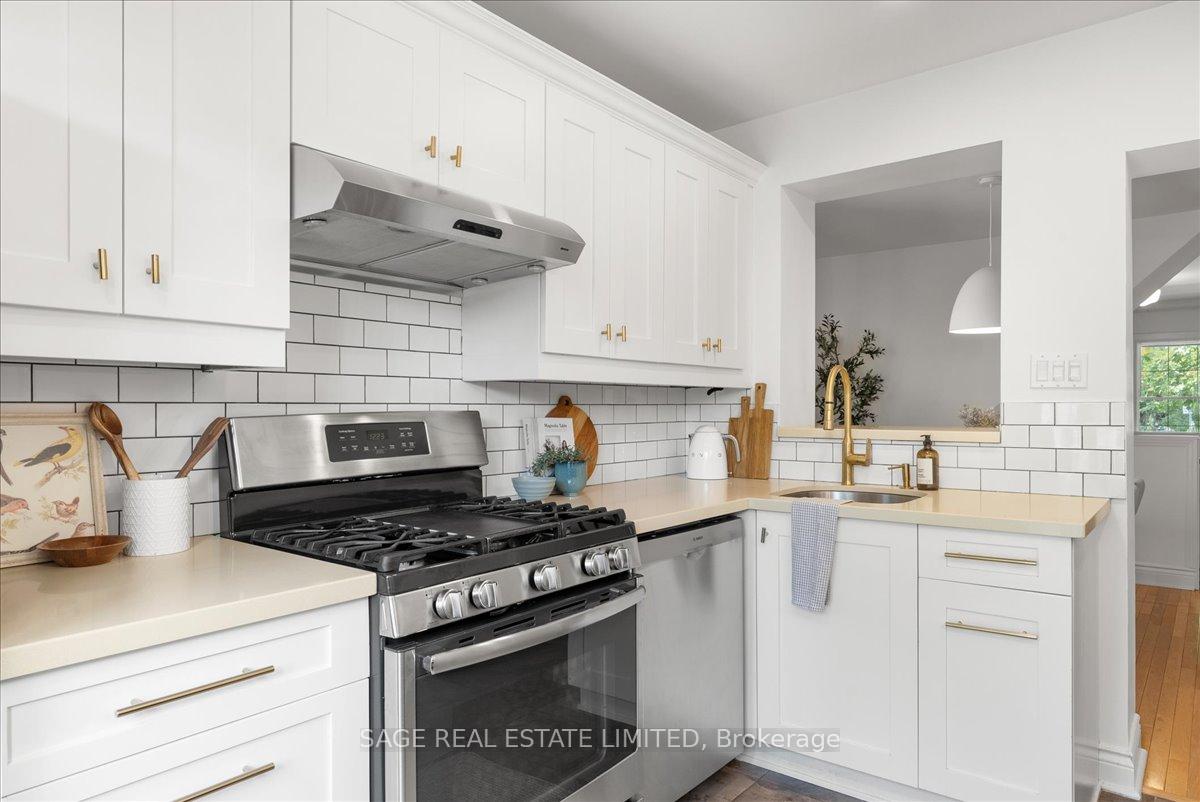 Photo 17 of 28 Pickering Street, Toronto, East End-Danforth — HOMEH