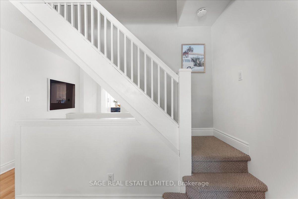 Photo 18 of 28 Pickering Street, Toronto, East End-Danforth — HOMEH