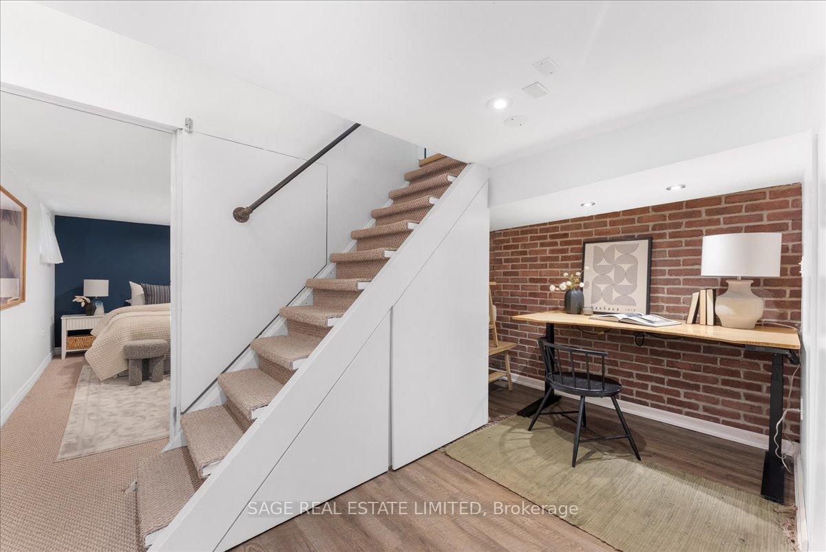 Photo 34 of 28 Pickering Street, Toronto, East End-Danforth — HOMEH