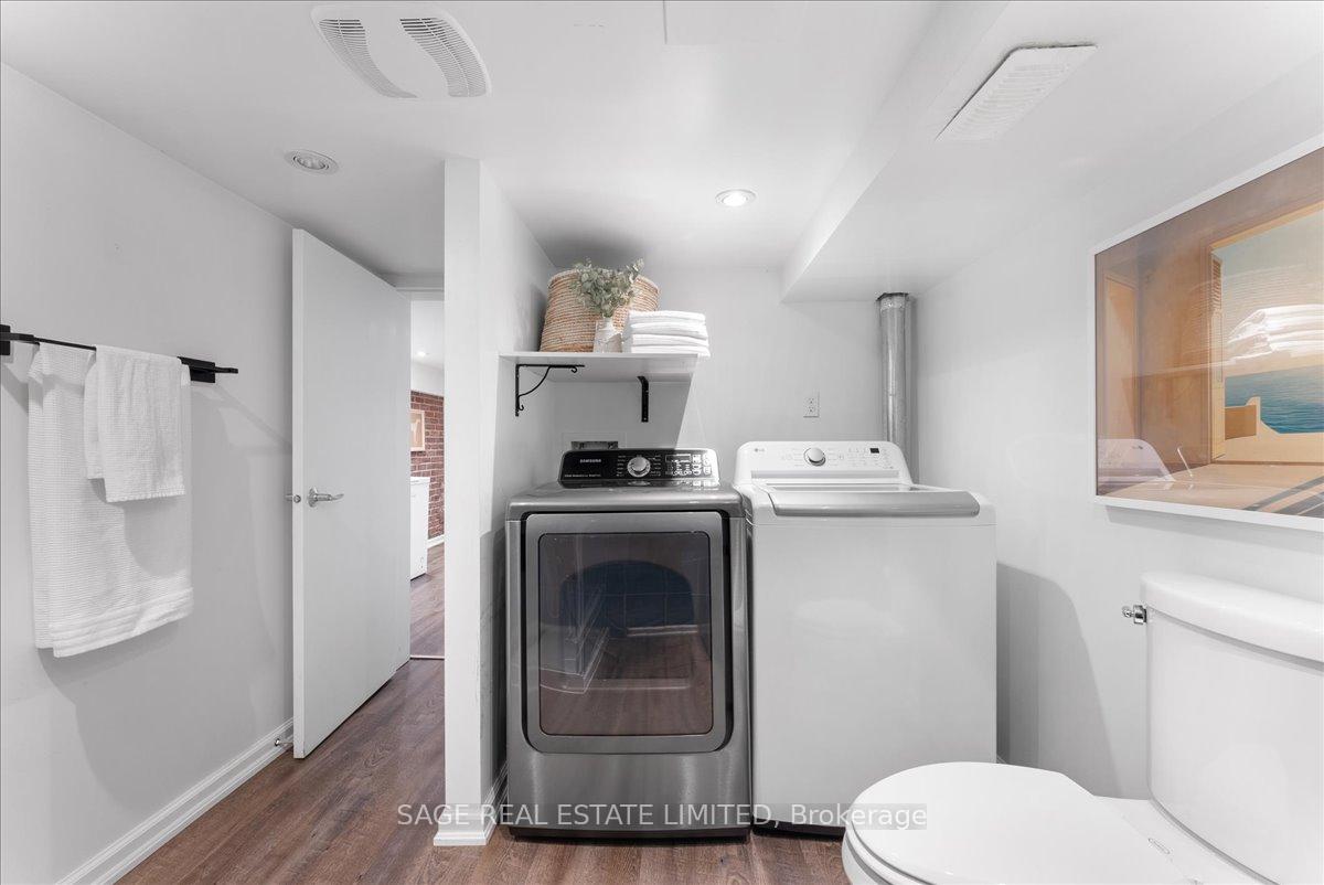 Photo 37 of 28 Pickering Street, Toronto, East End-Danforth — HOMEH