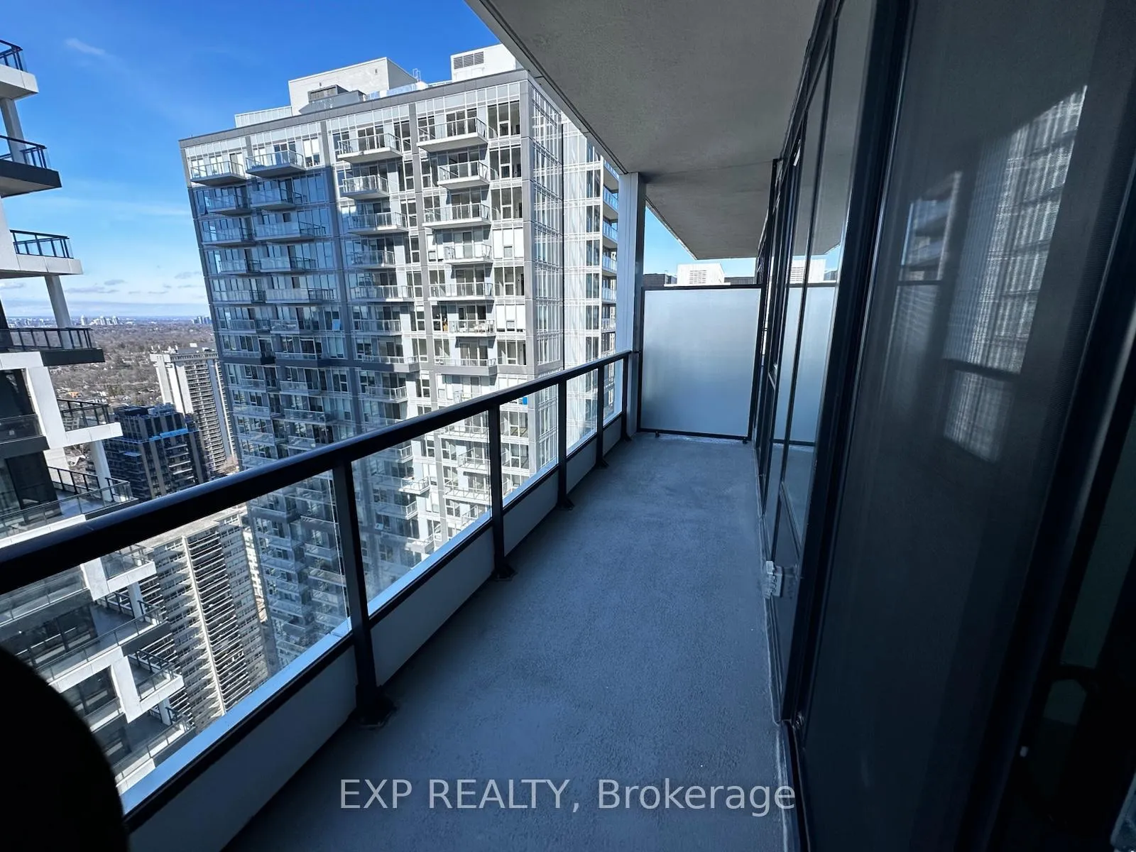 Photo 8 of Unit 3202, 65 Broadway Avenue, Toronto, Mount Pleasant West — HOMEH