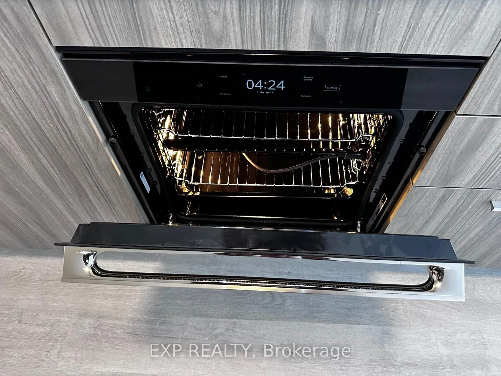 Photo 14 of Unit 3202, 65 Broadway Avenue, Toronto, Mount Pleasant West — HOMEH