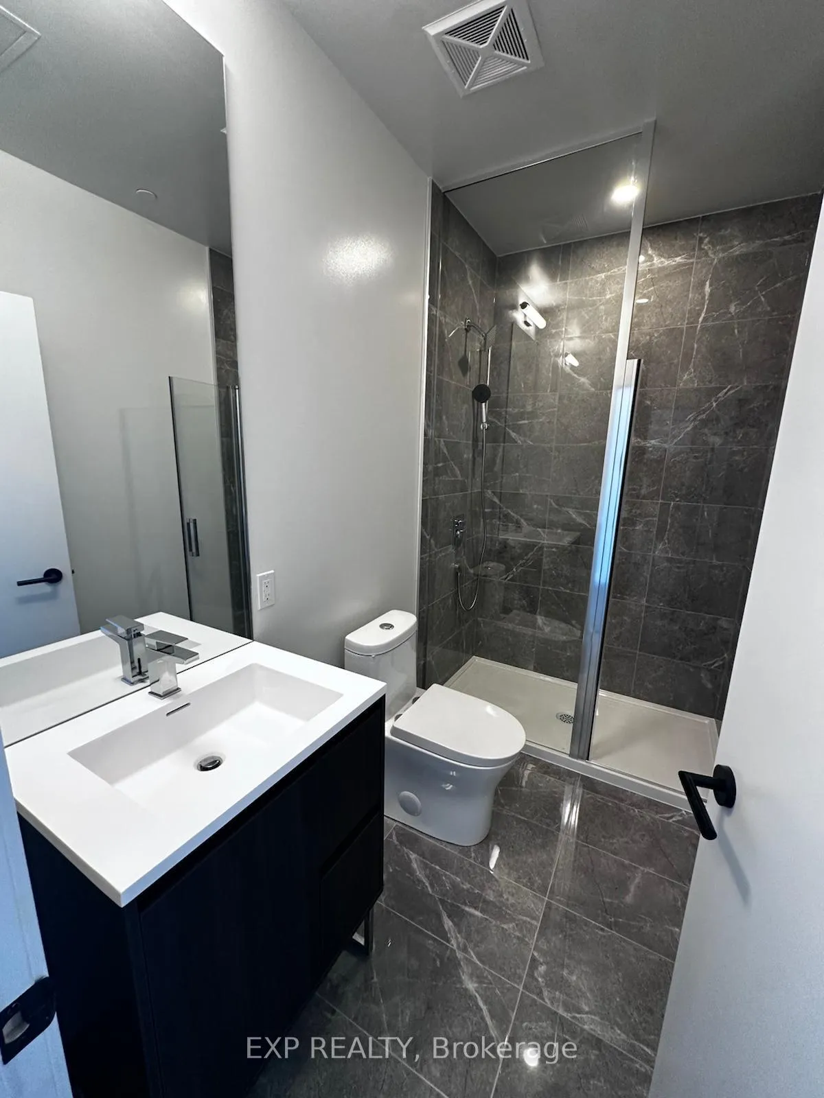 Photo 20 of Unit 3202, 65 Broadway Avenue, Toronto, Mount Pleasant West — HOMEH