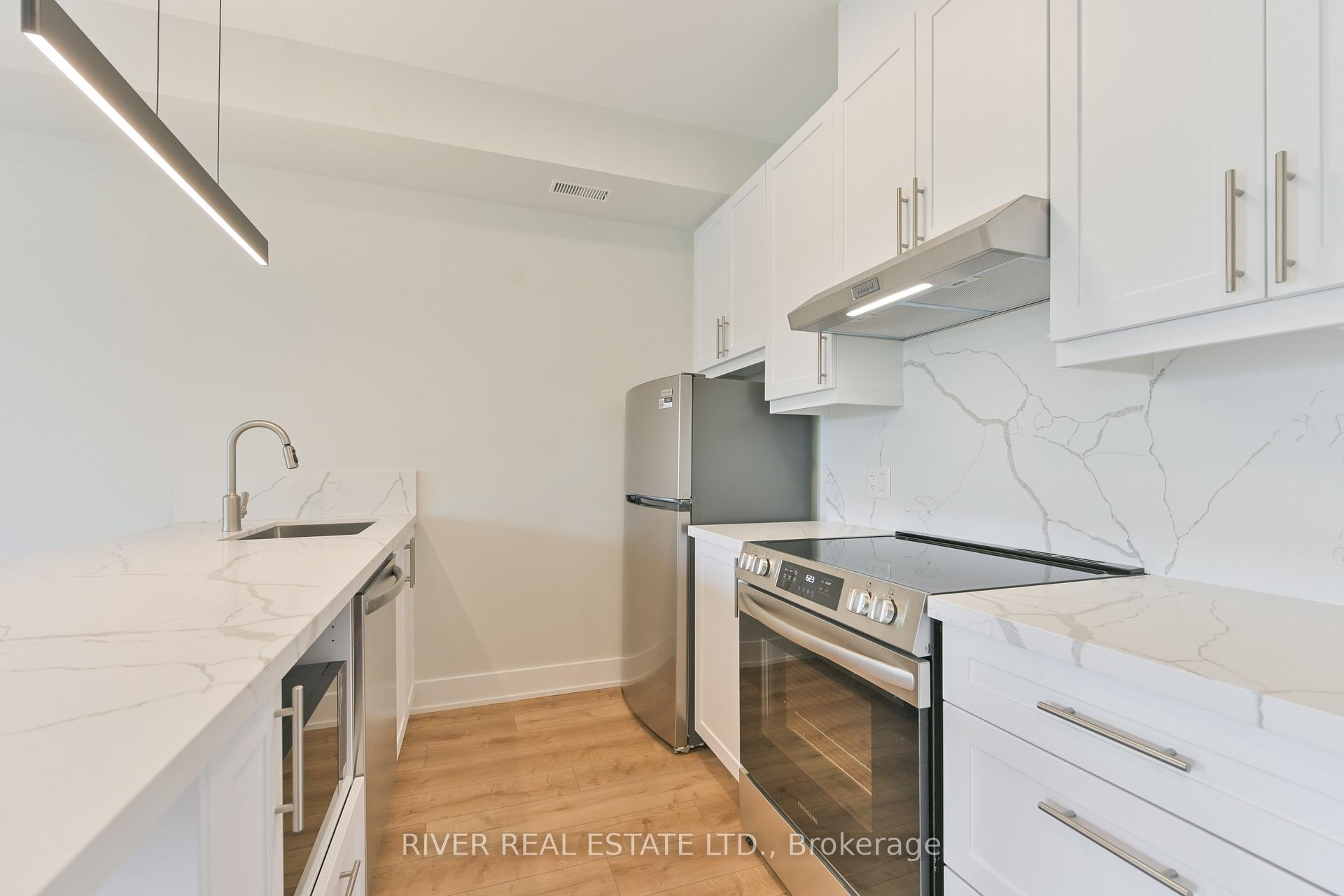 Photo 7 of Unit 3, 2420 Gerrard Street E, Toronto, East End-Danforth — HOMEH