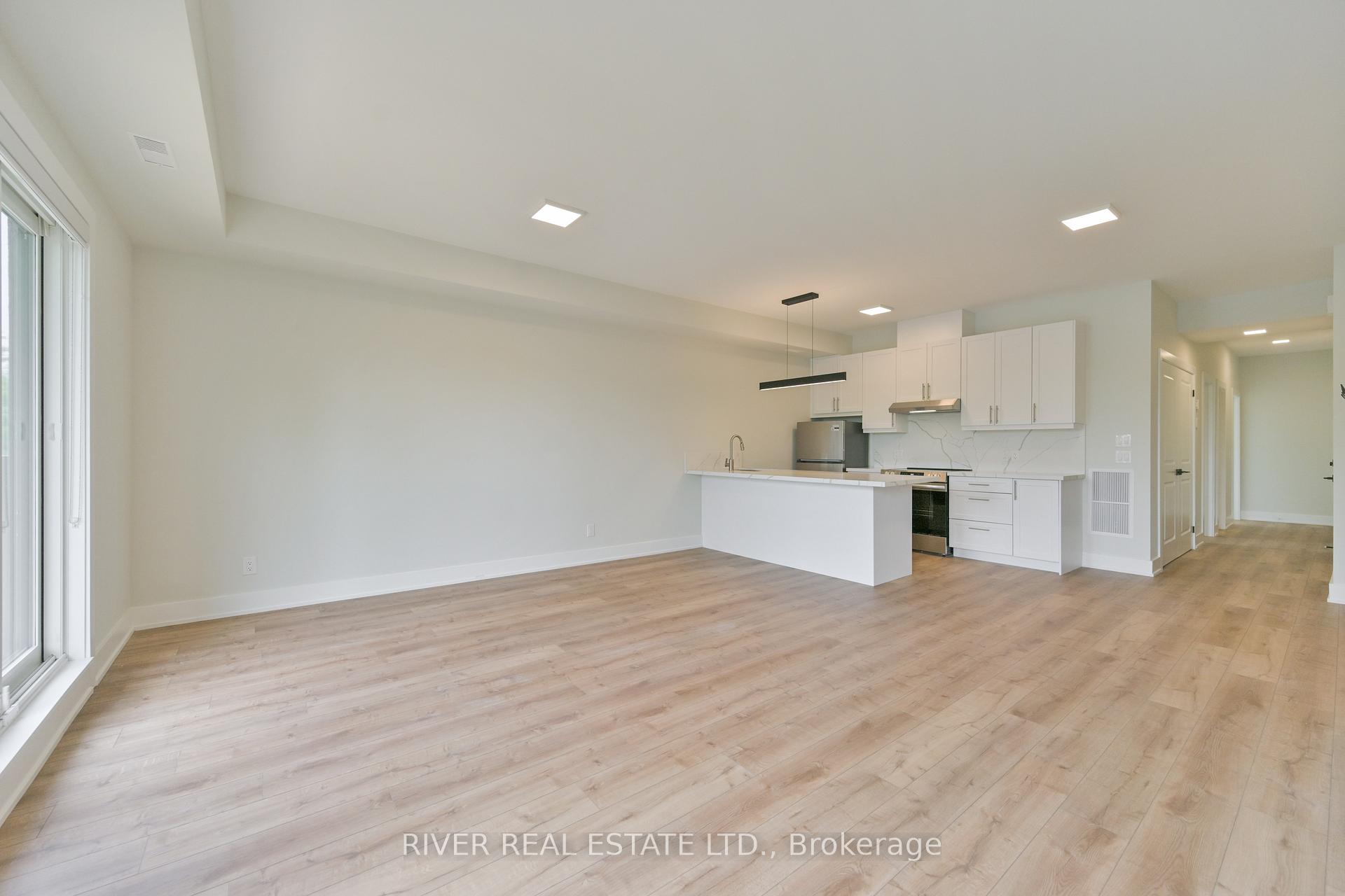 Photo 10 of Unit 3, 2420 Gerrard Street E, Toronto, East End-Danforth — HOMEH