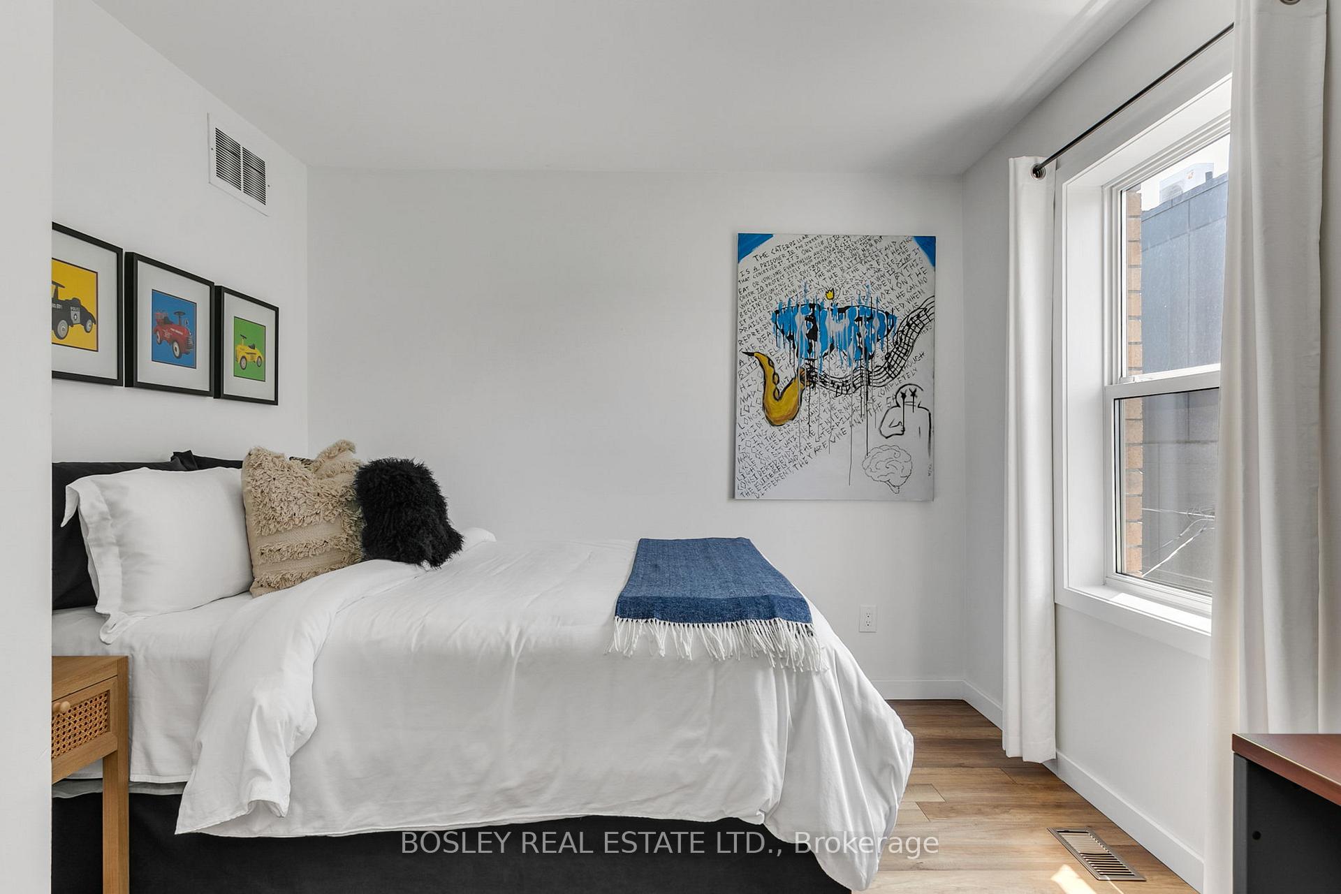 Photo 30 of 9 Agnes Lane, Toronto, Greenwood-Coxwell — HOMEH