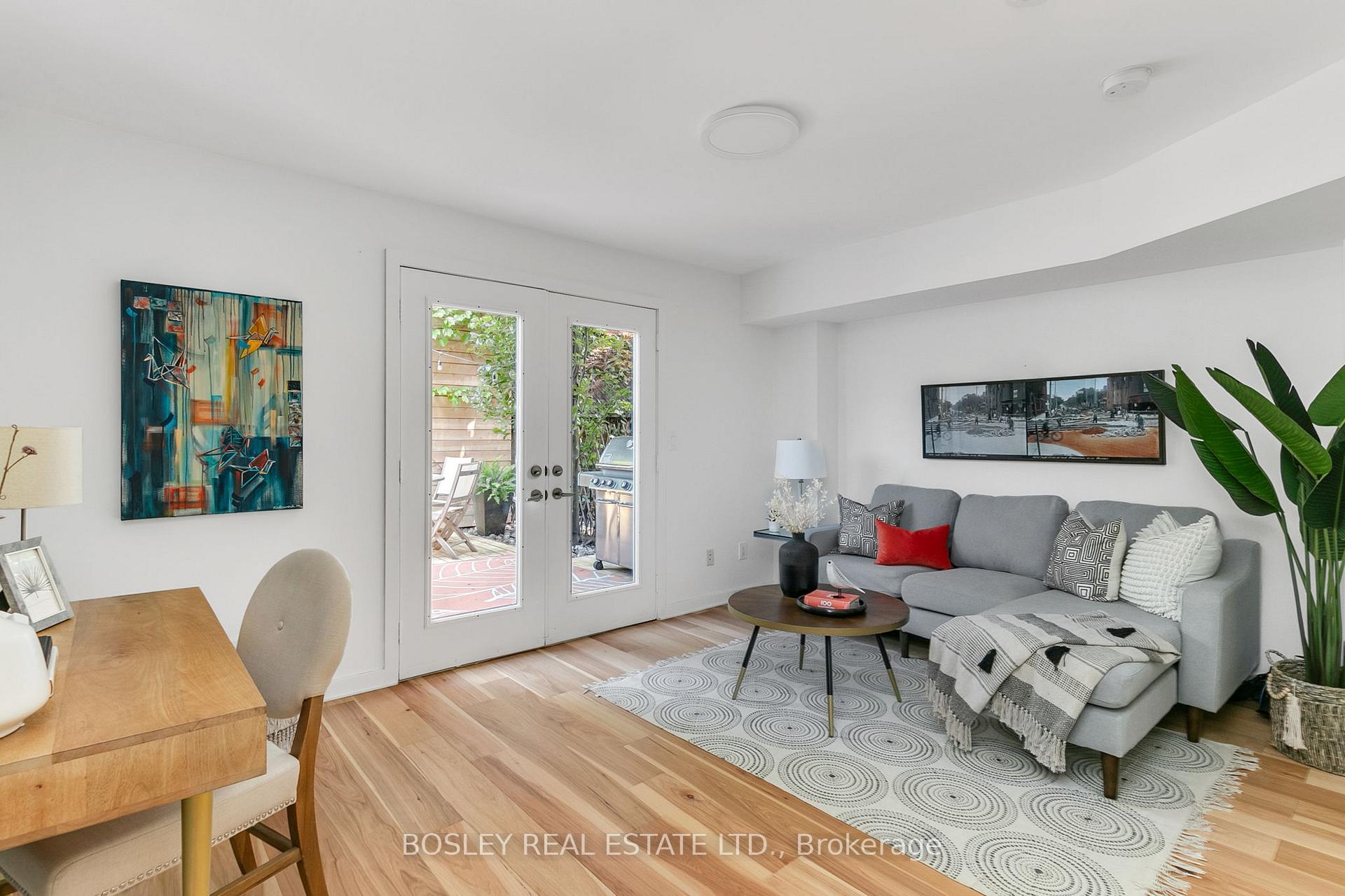 Photo 39 of 9 Agnes Lane, Toronto, Greenwood-Coxwell — HOMEH