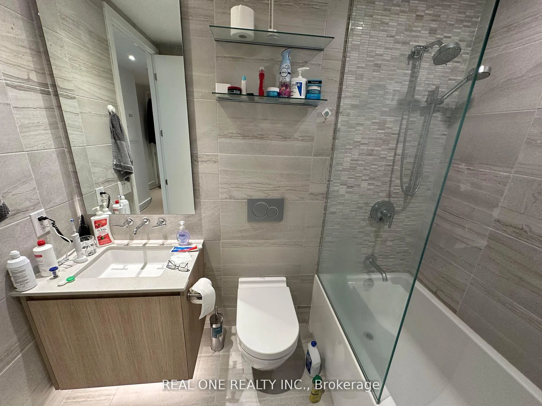 Photo 5 of Unit 1501, 81 Wellesley Street E, Toronto, Church-Yonge Corridor — HOMEH