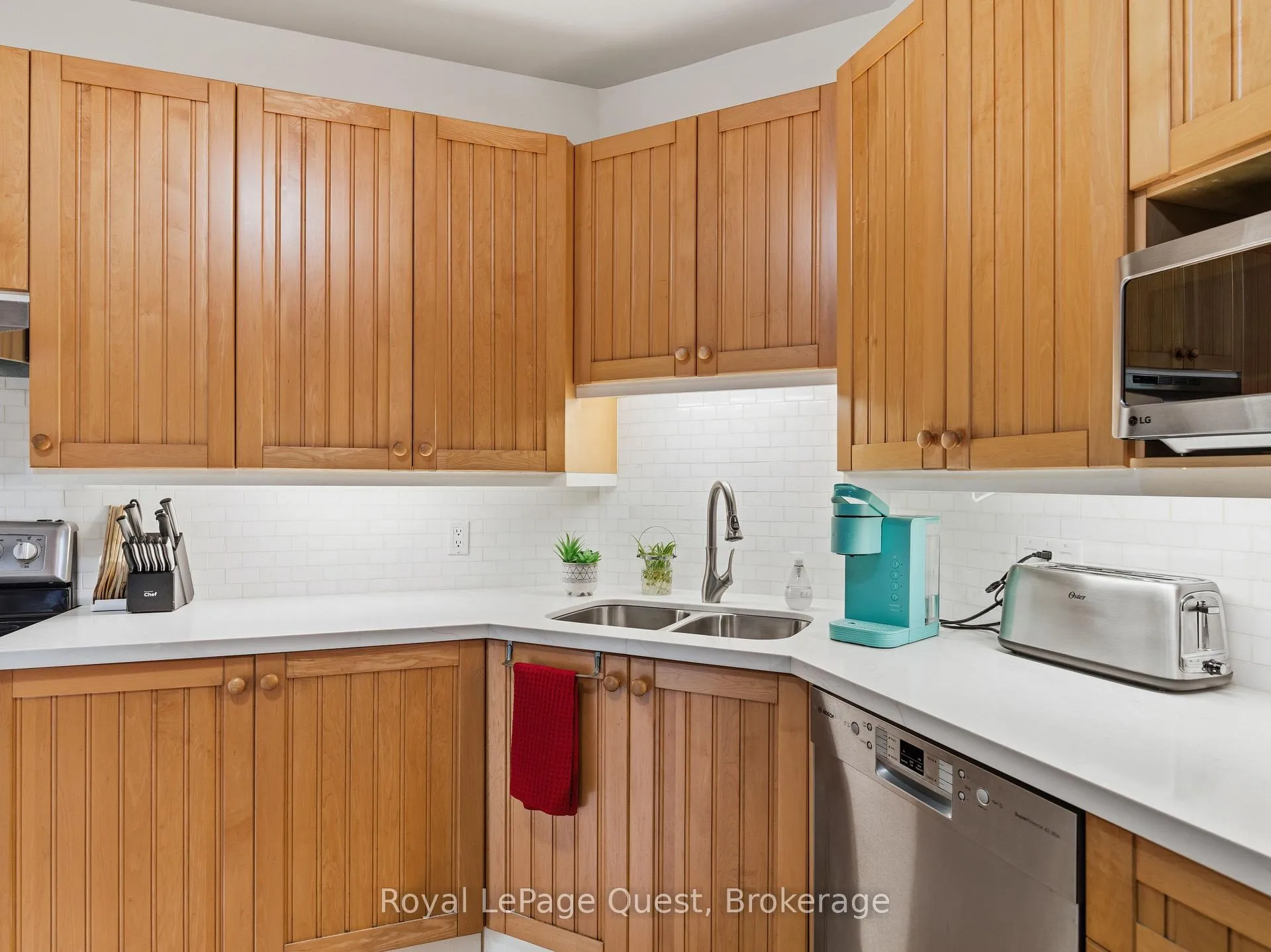 Photo 16 of 160 14 Concession W, Tiny, Rural Tiny — HOMEH