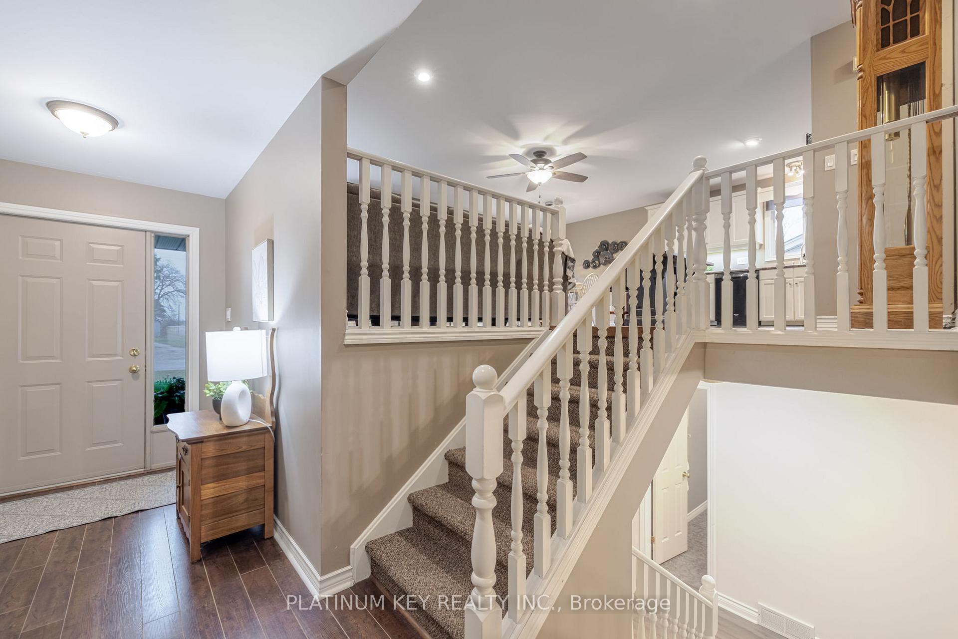 Photo 7 of 2245 Trillium Way, Strathroy-Caradoc, Mount Brydges — HOMEH