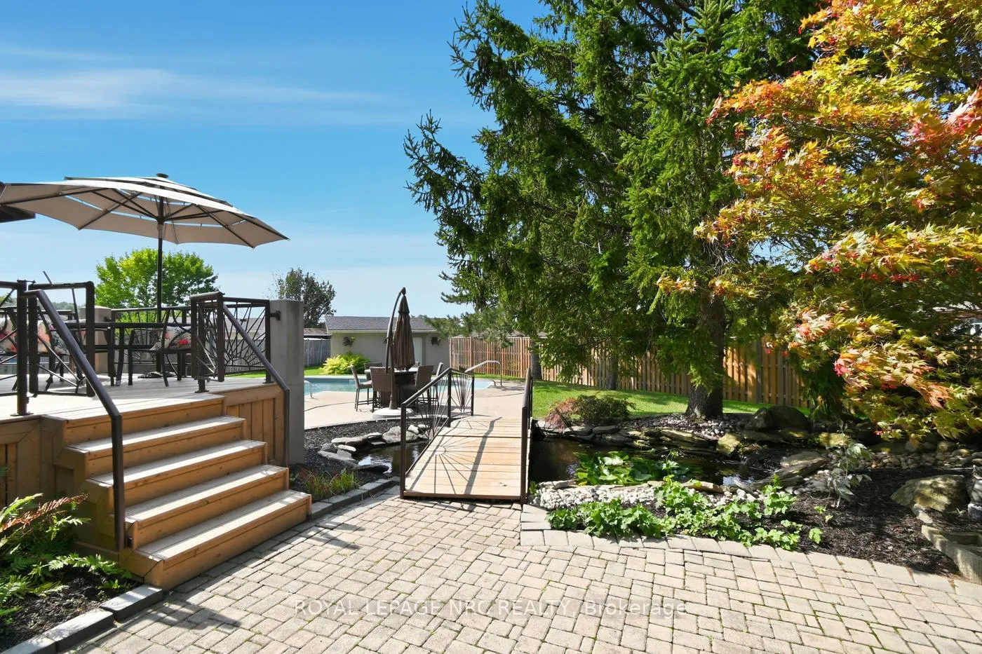 Photo 5 of 12 Fuller Crescent, Thorold, Confederation Heights — HOMEH