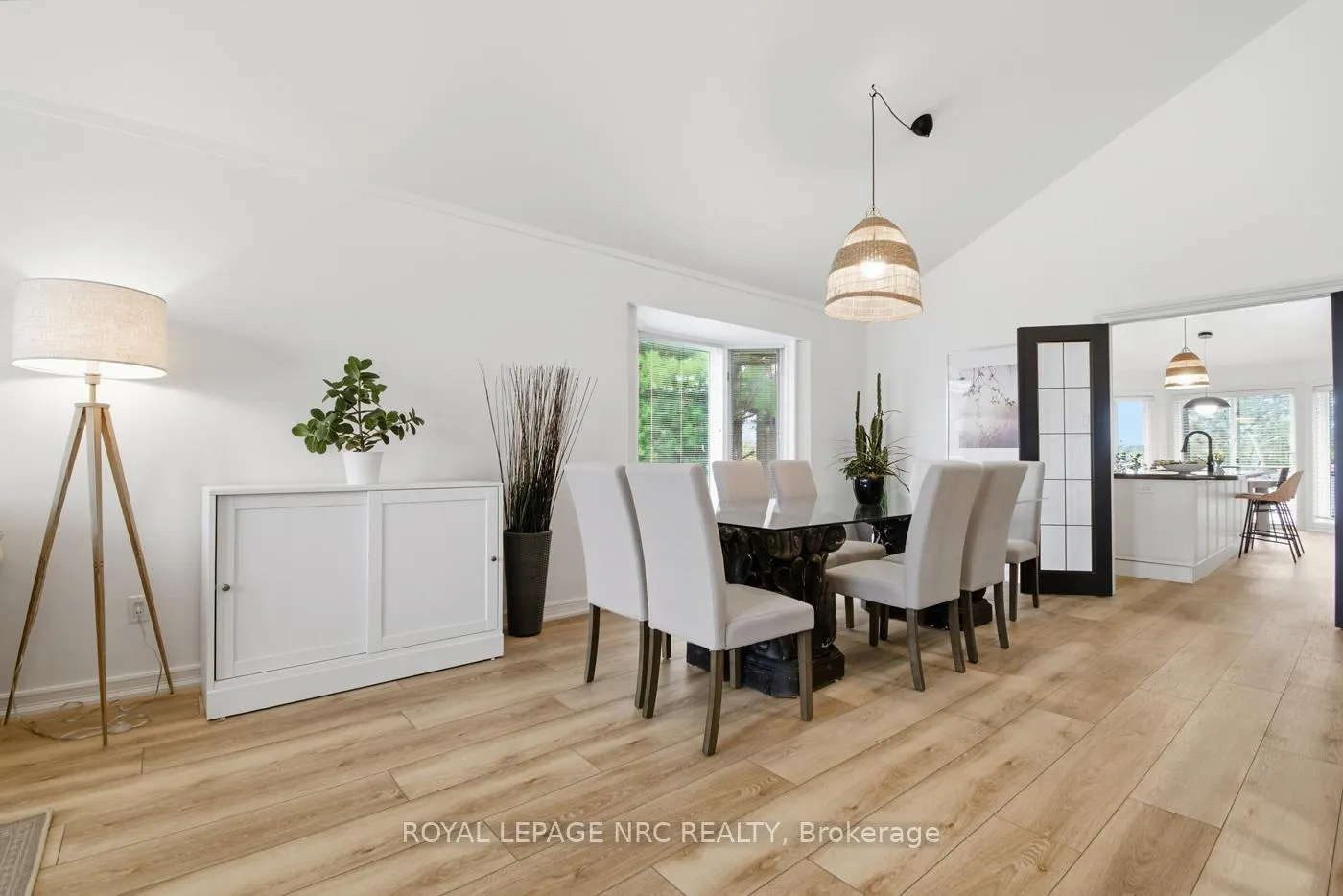 Photo 16 of 12 Fuller Crescent, Thorold, Confederation Heights — HOMEH