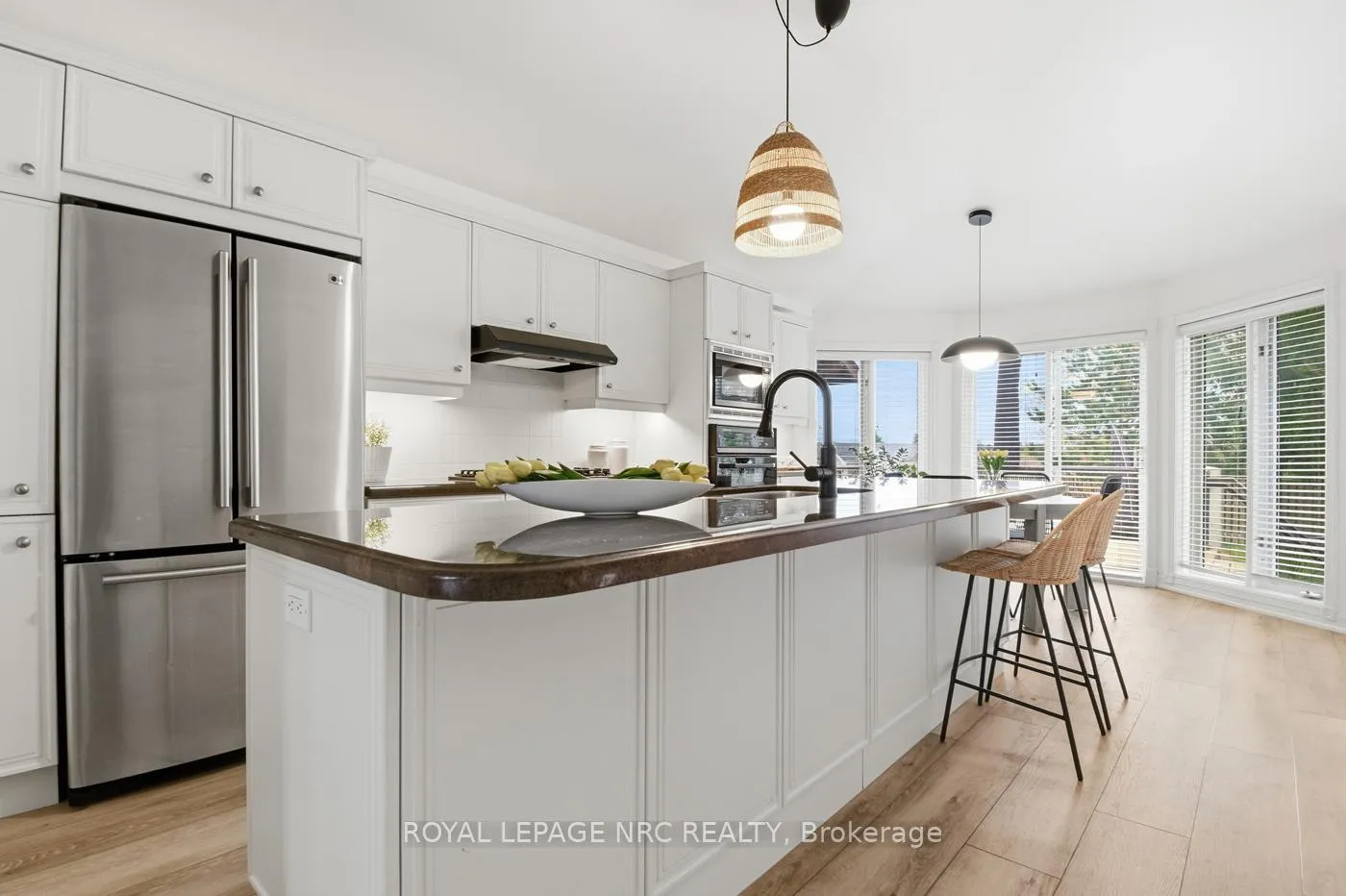Photo 17 of 12 Fuller Crescent, Thorold, Confederation Heights — HOMEH