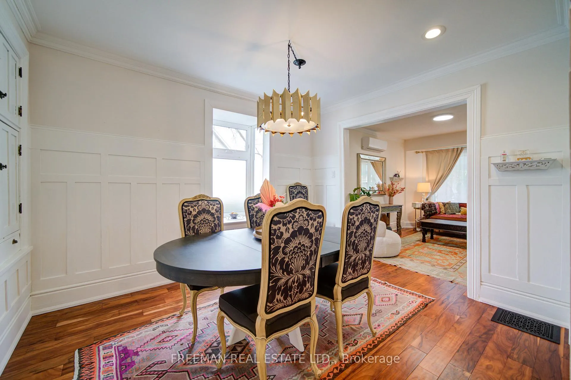 Photo 14 of 302 Evelyn Avenue, Toronto, Junction Area — HOMEH