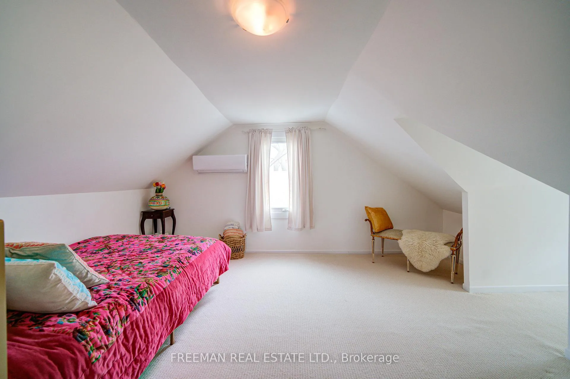 Photo 19 of 302 Evelyn Avenue, Toronto, Junction Area — HOMEH