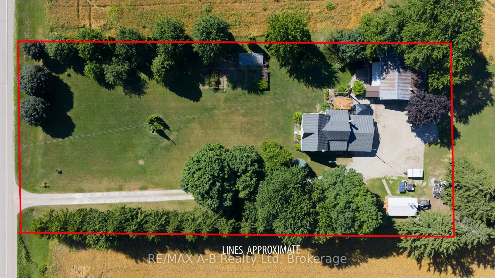 Photo 3 of 24189 Wellburn Road, Thames Centre, Rural Thames Centre — HOMEH
