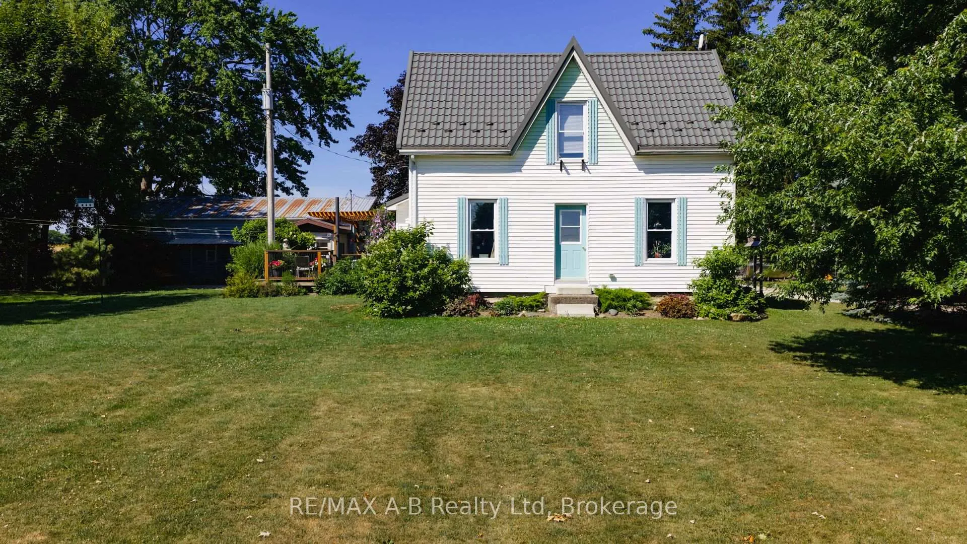 Photo 5 of 24189 Wellburn Road, Thames Centre, Rural Thames Centre — HOMEH