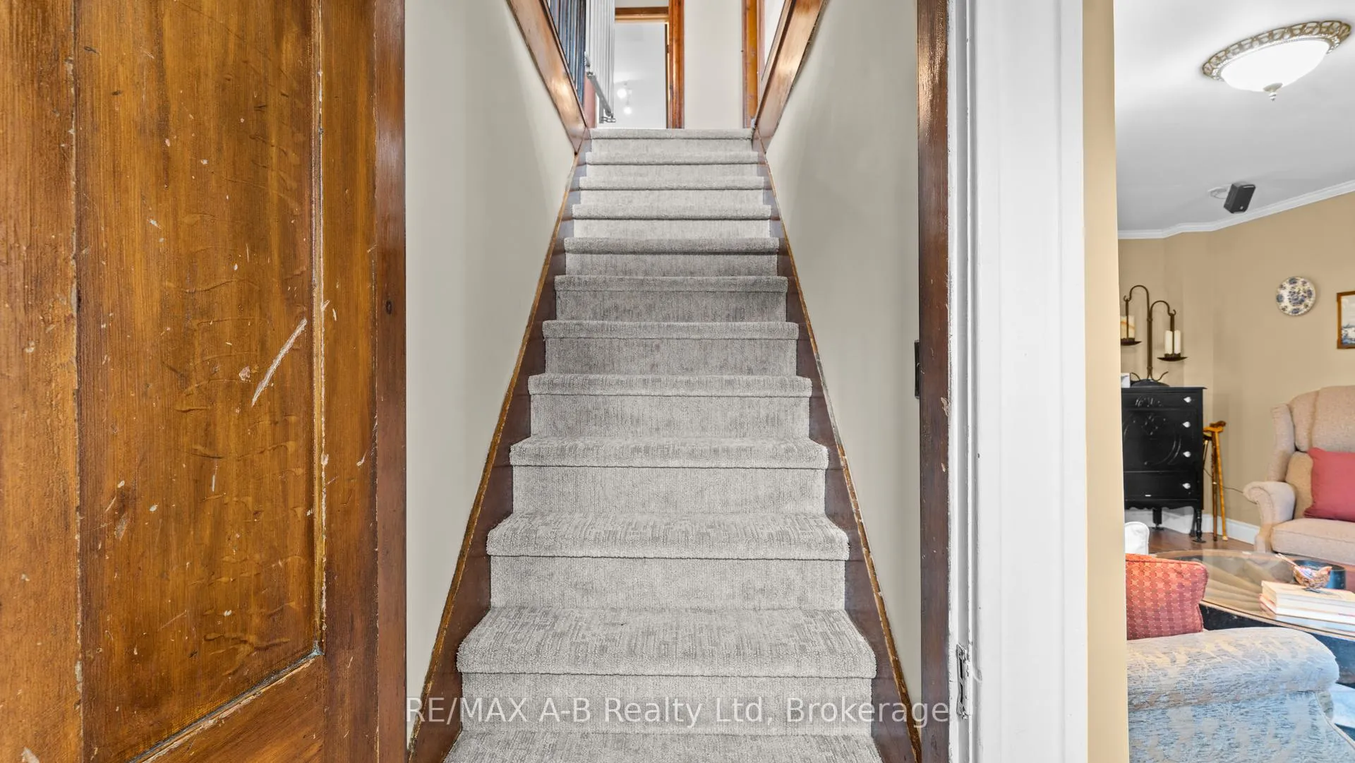 Photo 23 of 24189 Wellburn Road, Thames Centre, Rural Thames Centre — HOMEH