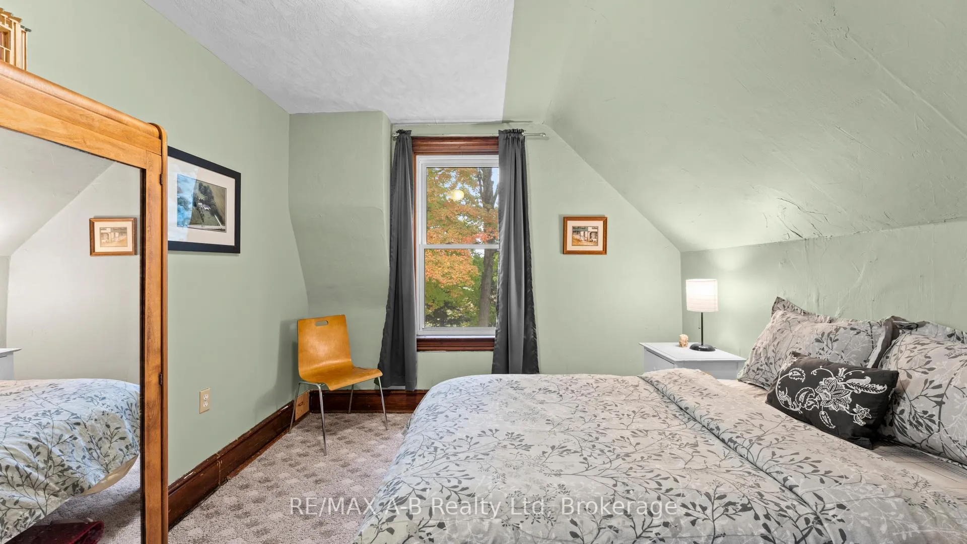 Photo 24 of 24189 Wellburn Road, Thames Centre, Rural Thames Centre — HOMEH