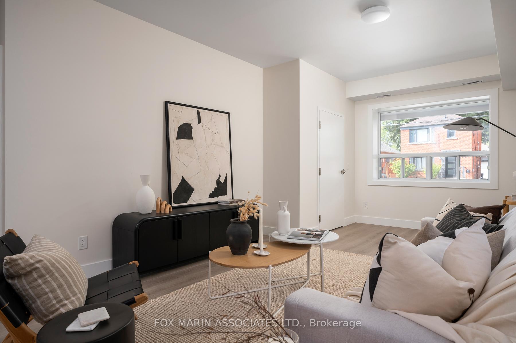Photo 7 of 283 Cedarvale Avenue, Toronto, Woodbine-Lumsden — HOMEH