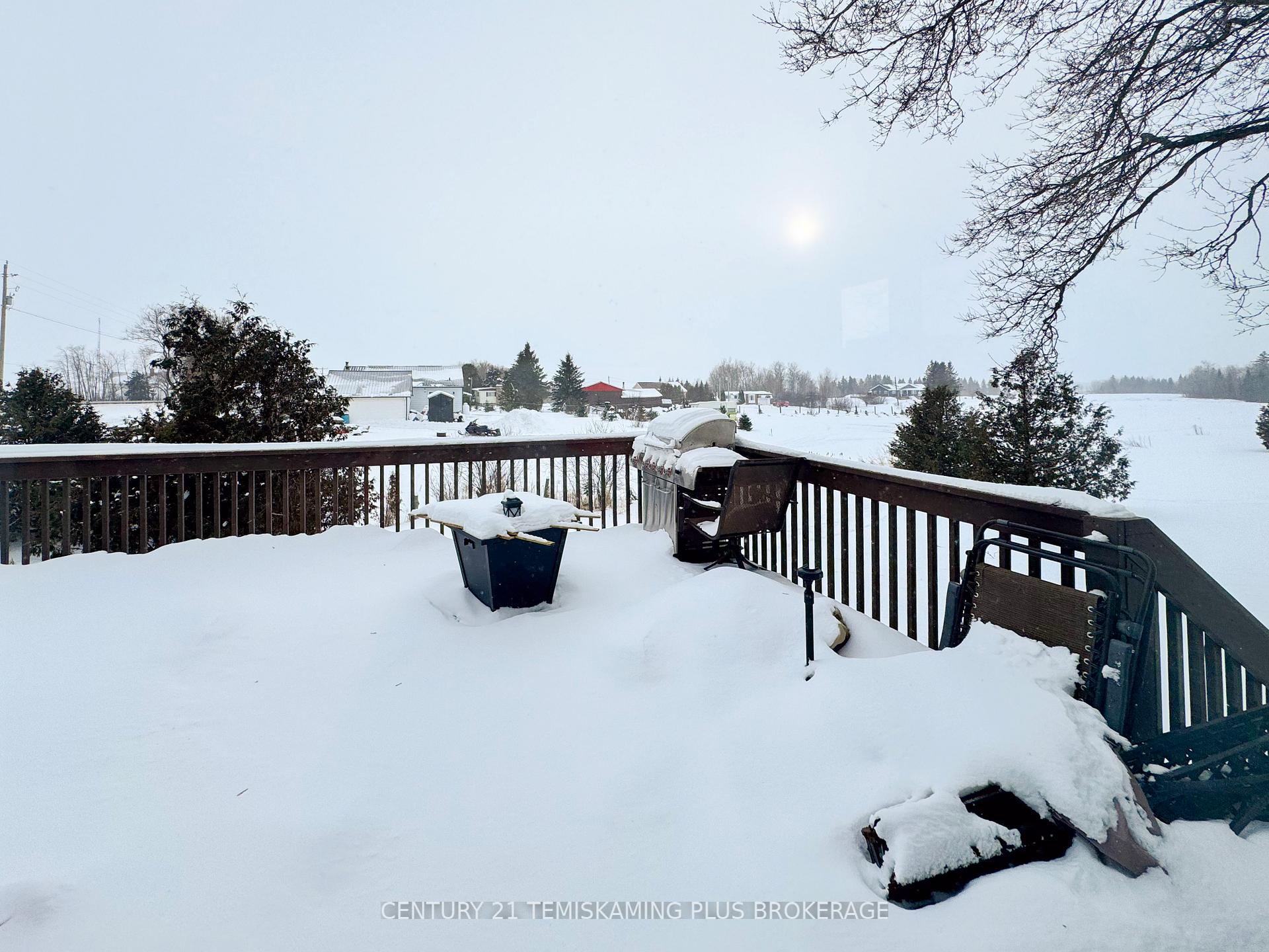 Photo 24 of 999176 11 Highway N, Timiskaming, TIM - Outside - Rural — HOMEH