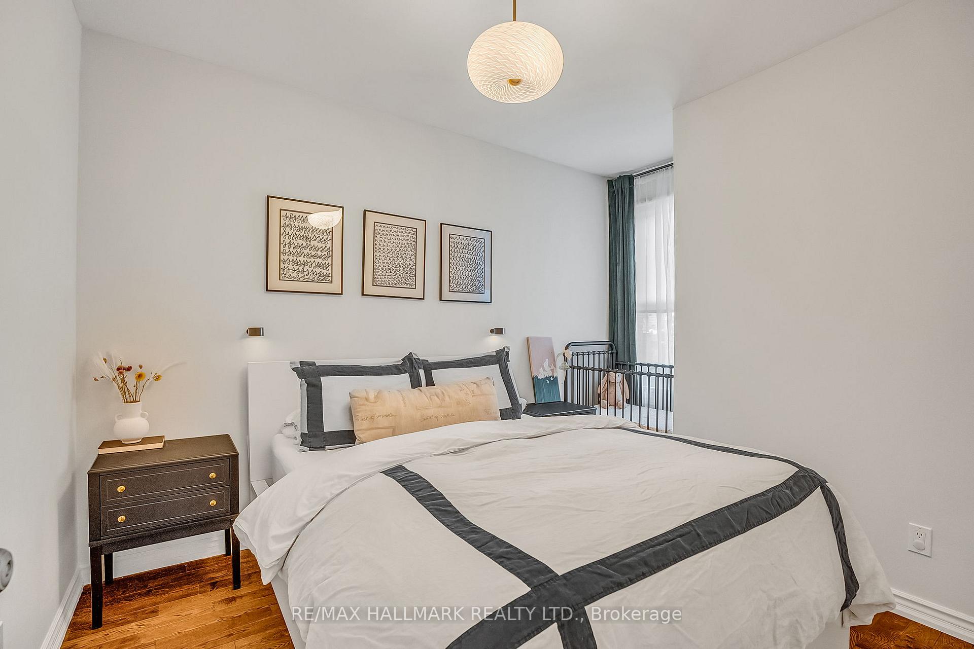 Photo 9 of 1043 Craven Road, Toronto, Greenwood-Coxwell — HOMEH